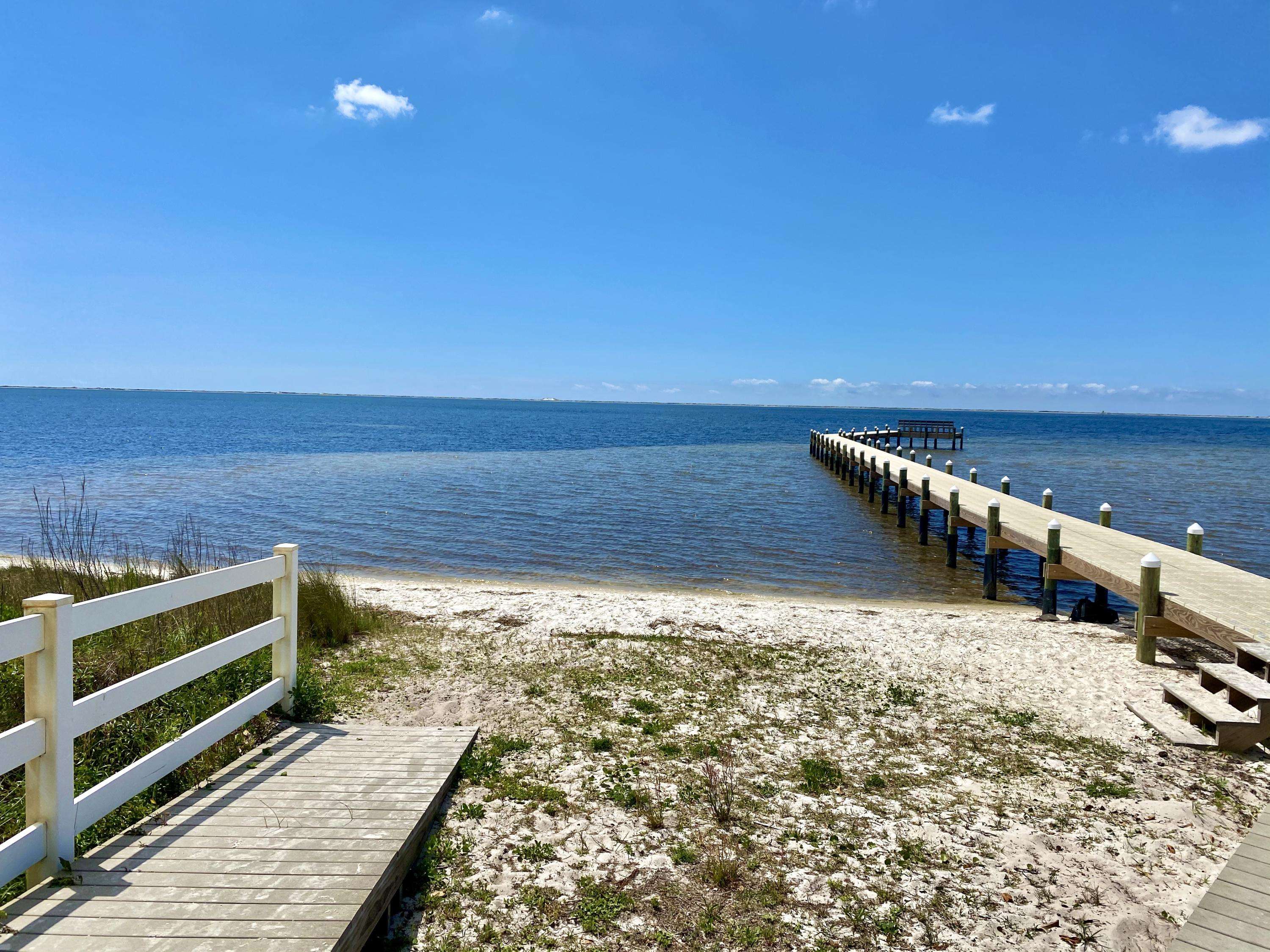 Gulf Breeze, FL 32563,6430 Outrigger Cove