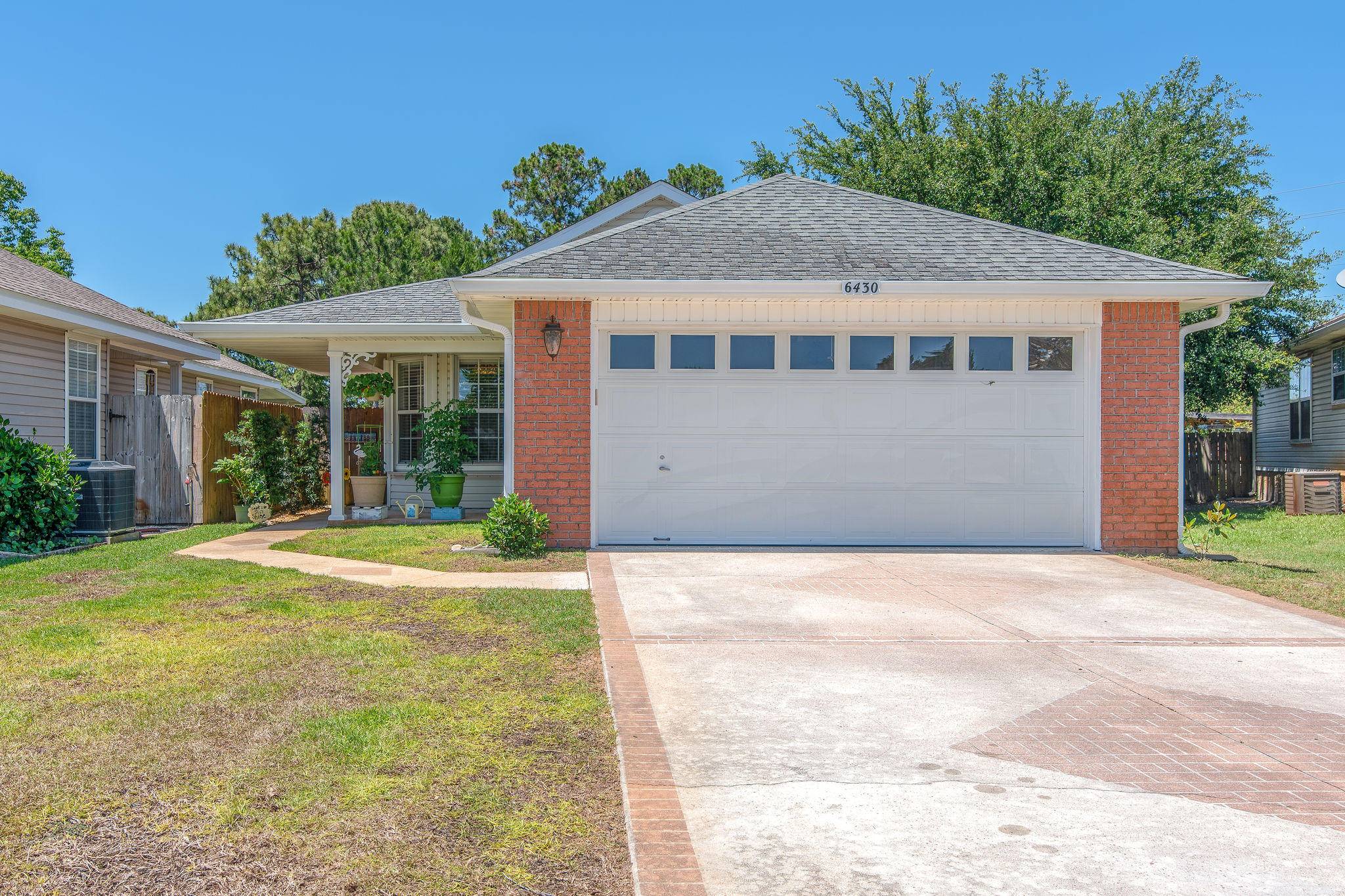 Gulf Breeze, FL 32563,6430 Outrigger Cove