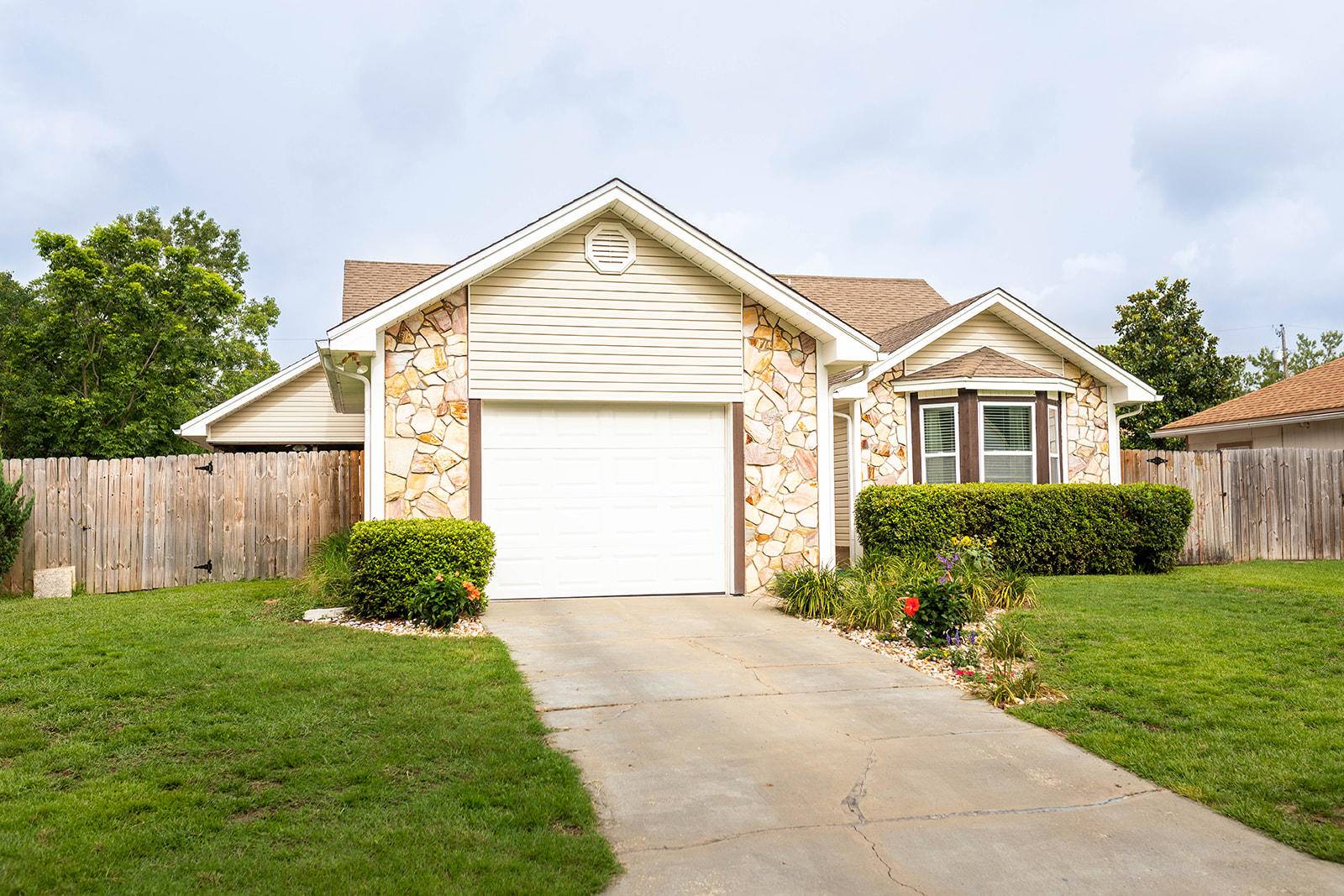 Mary Esther, FL 32569,470 Managua Way