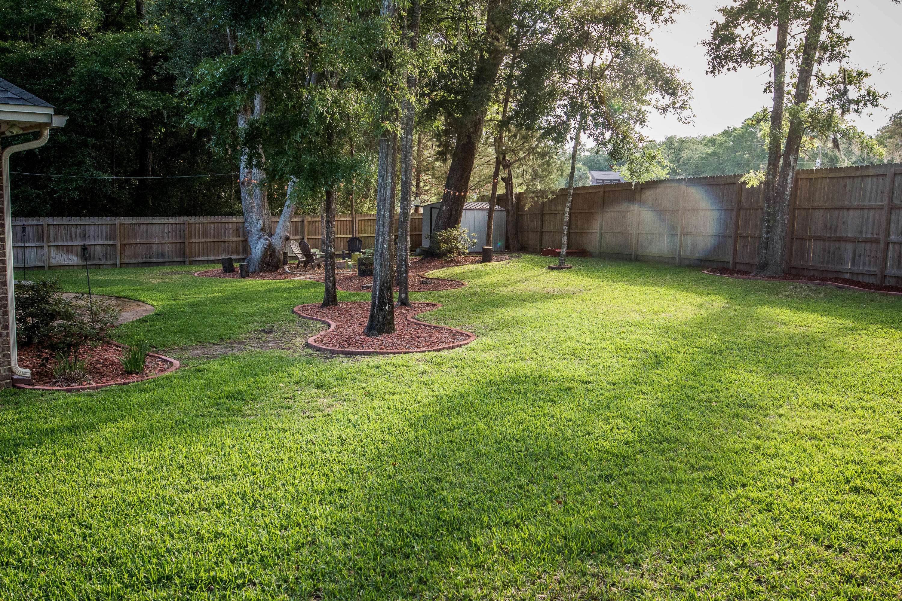 Niceville, FL 32578,816 Flowering Path