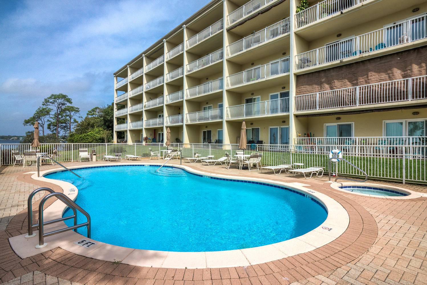 Mary Esther, FL 32569,1367 Highway 98  #UNIT B