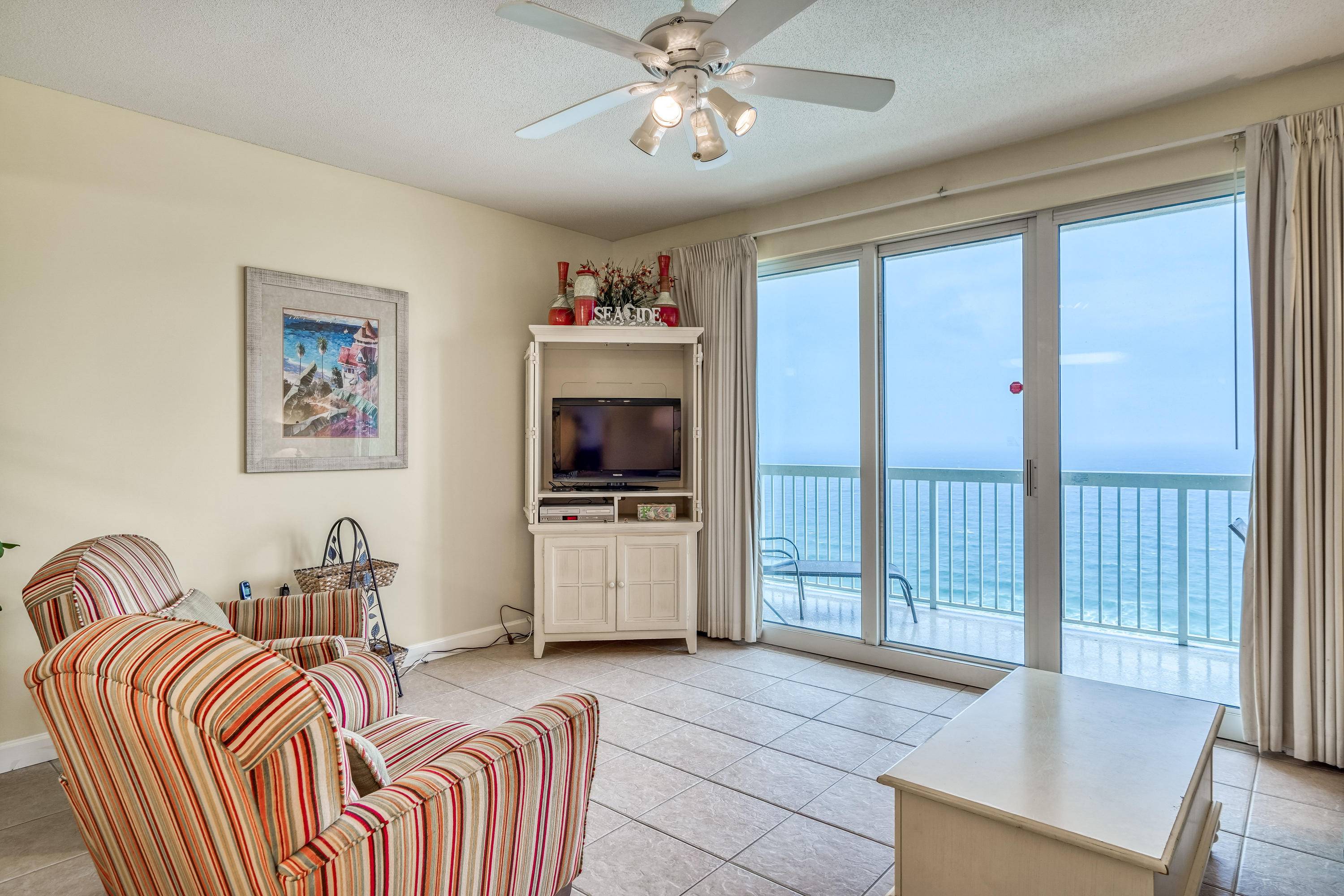 Panama City Beach, FL 32408,5115 Gulf Drive  #2004