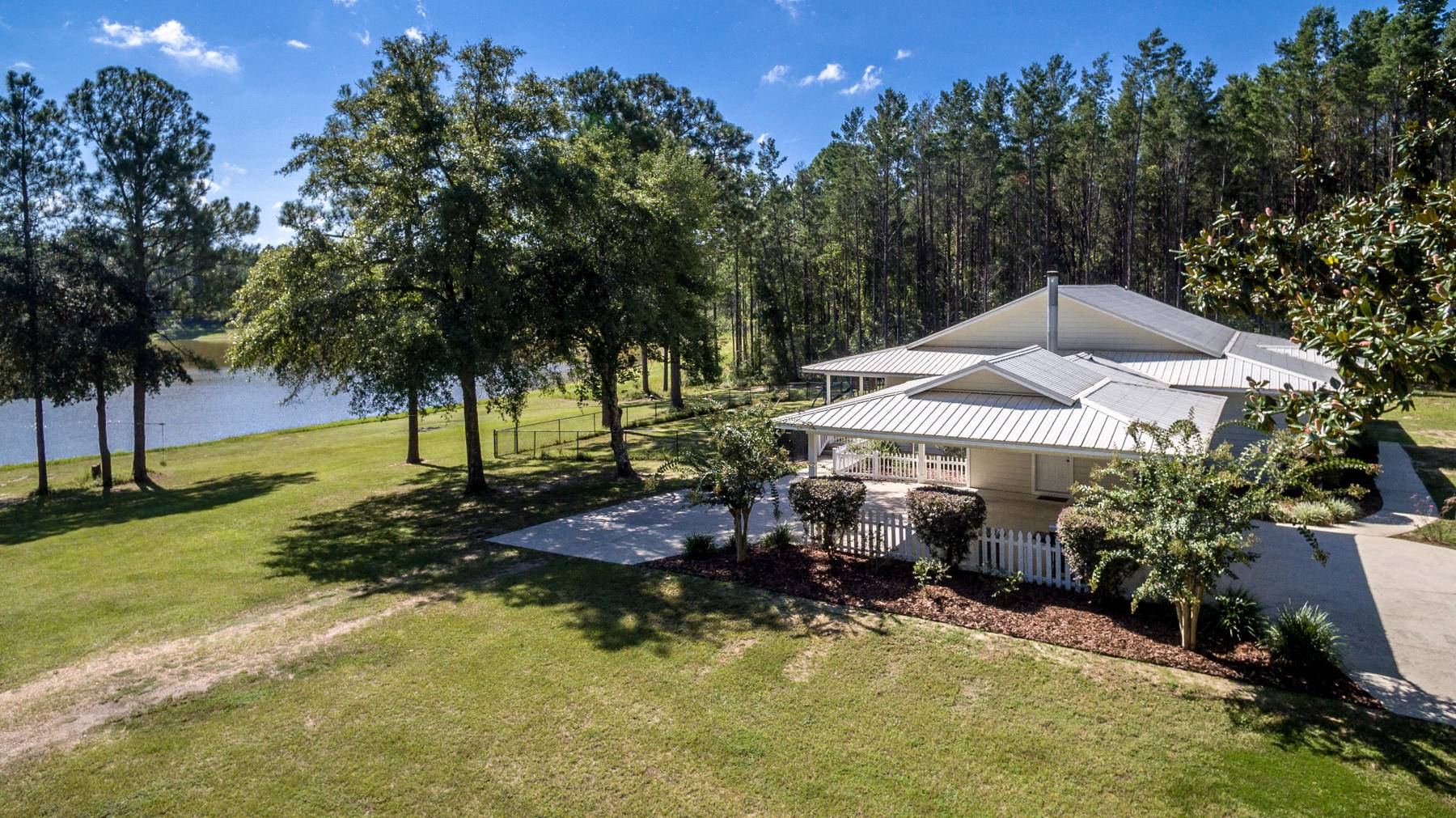 Defuniak Springs, FL 32433,874 Bob McCaskill Drive