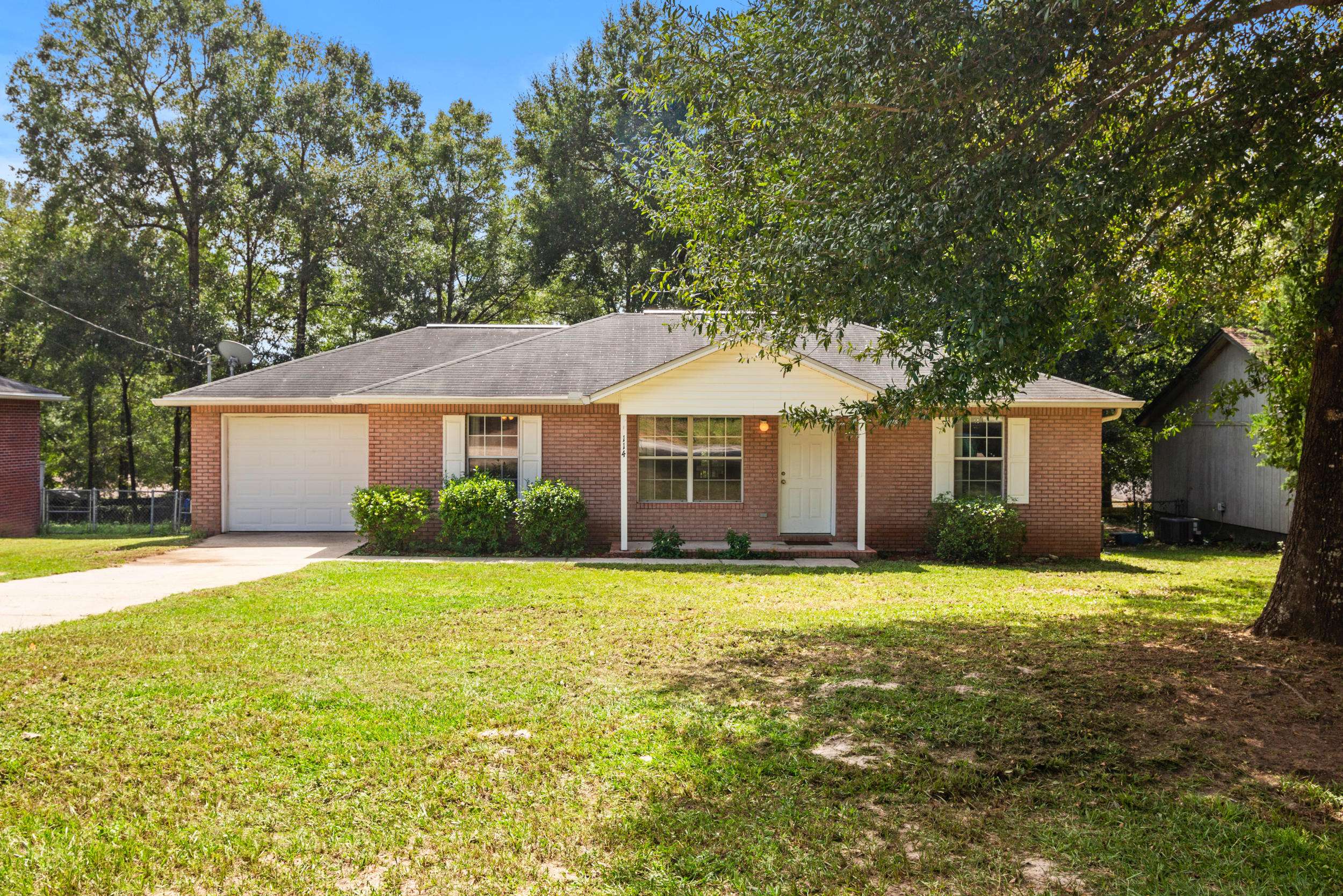 Crestview, FL 32536,114 Jeff Drive