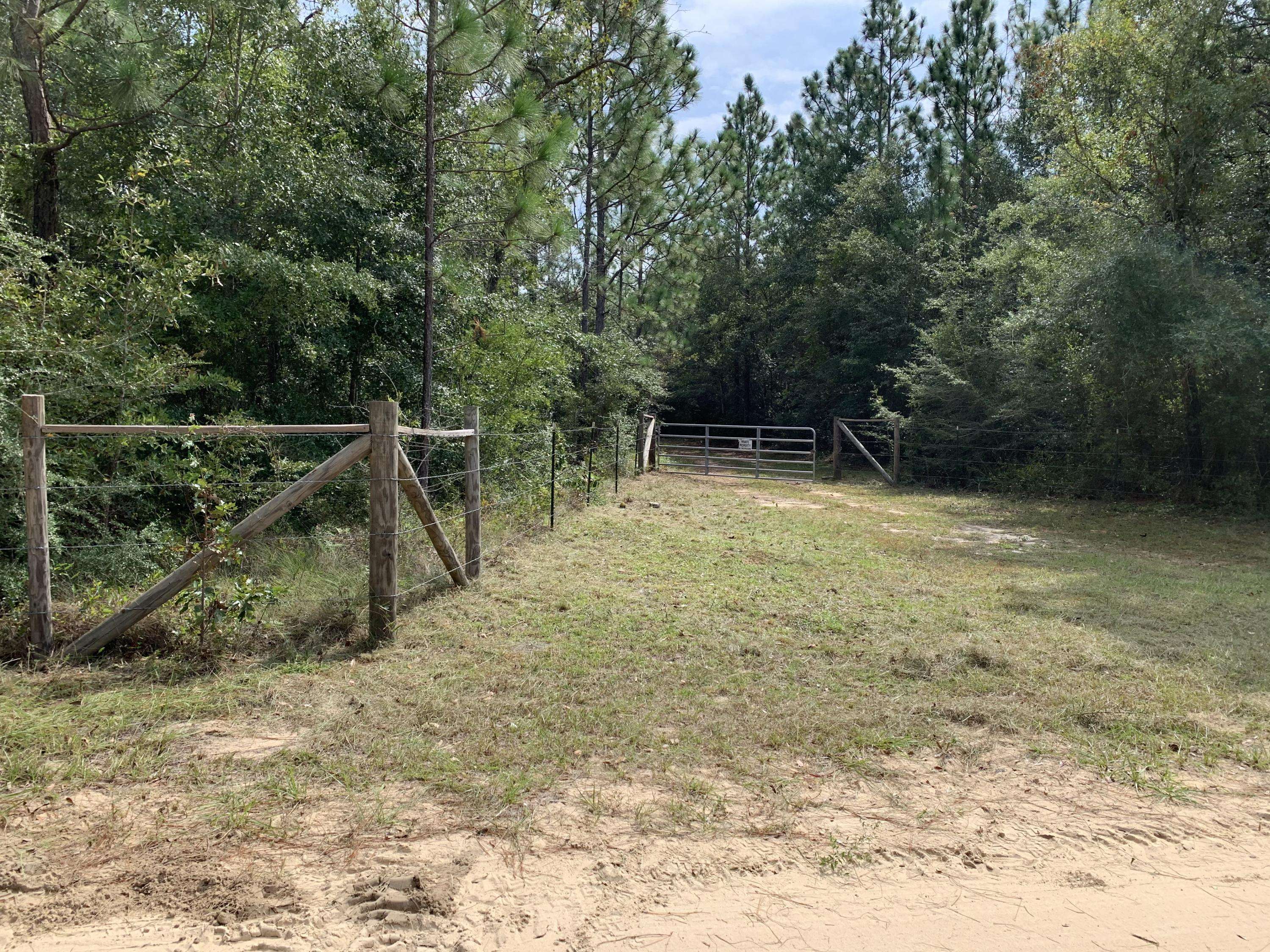 Holt, FL 32564,4503 Cedar Springs Farm Road