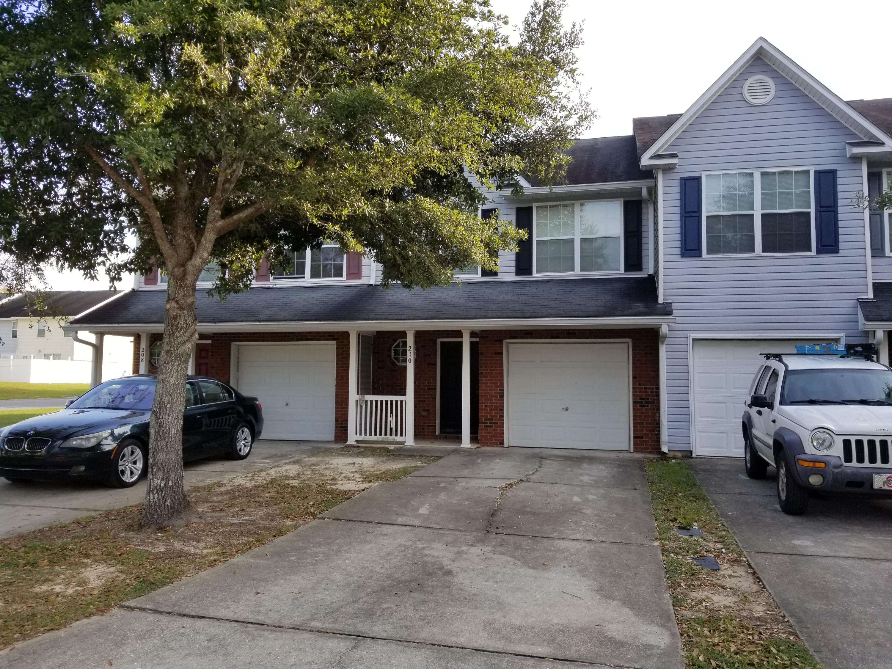 Crestview, FL 32539,210 Swaying Pine Court