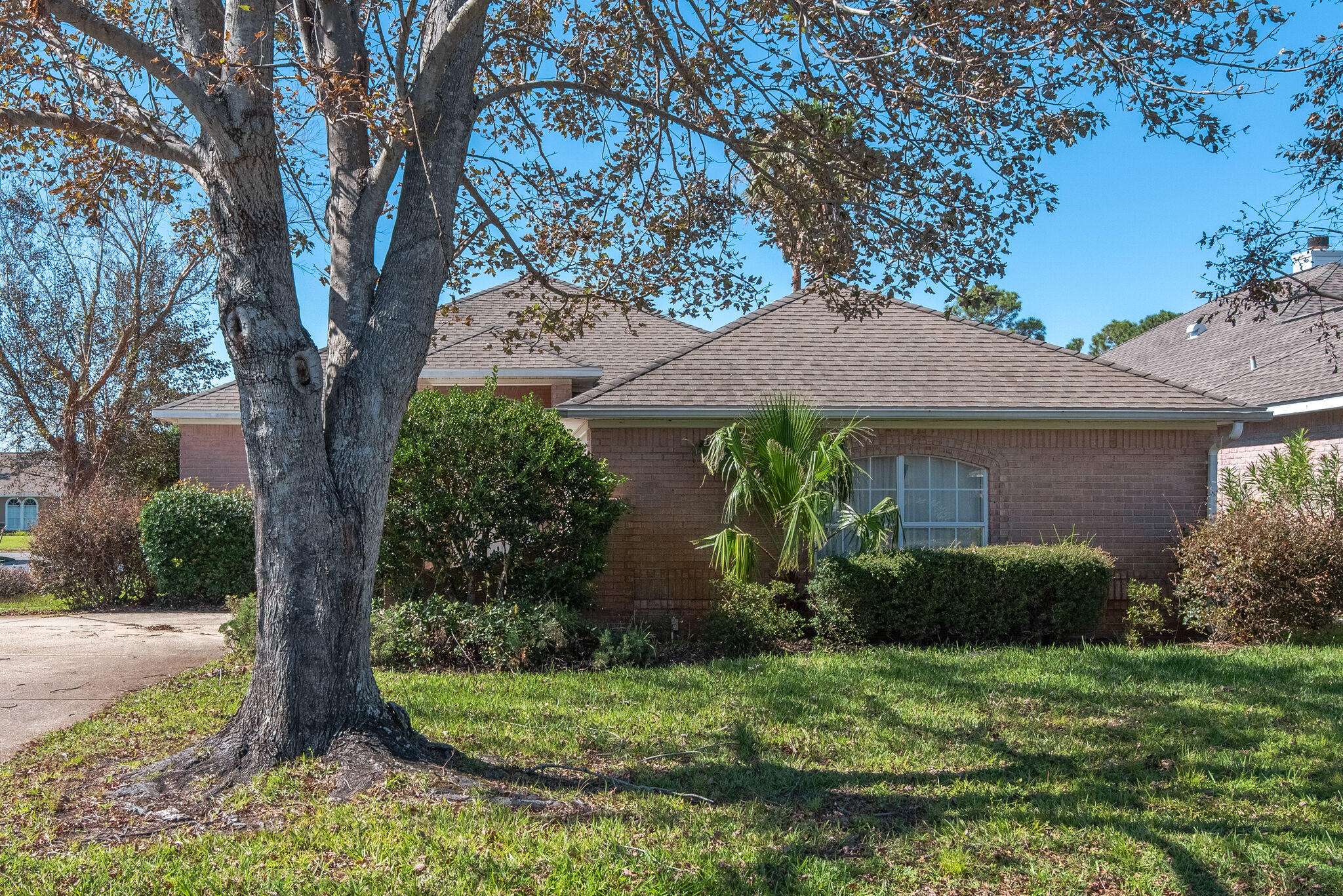 Gulf Breeze, FL 32563,4000 Longwood Circle