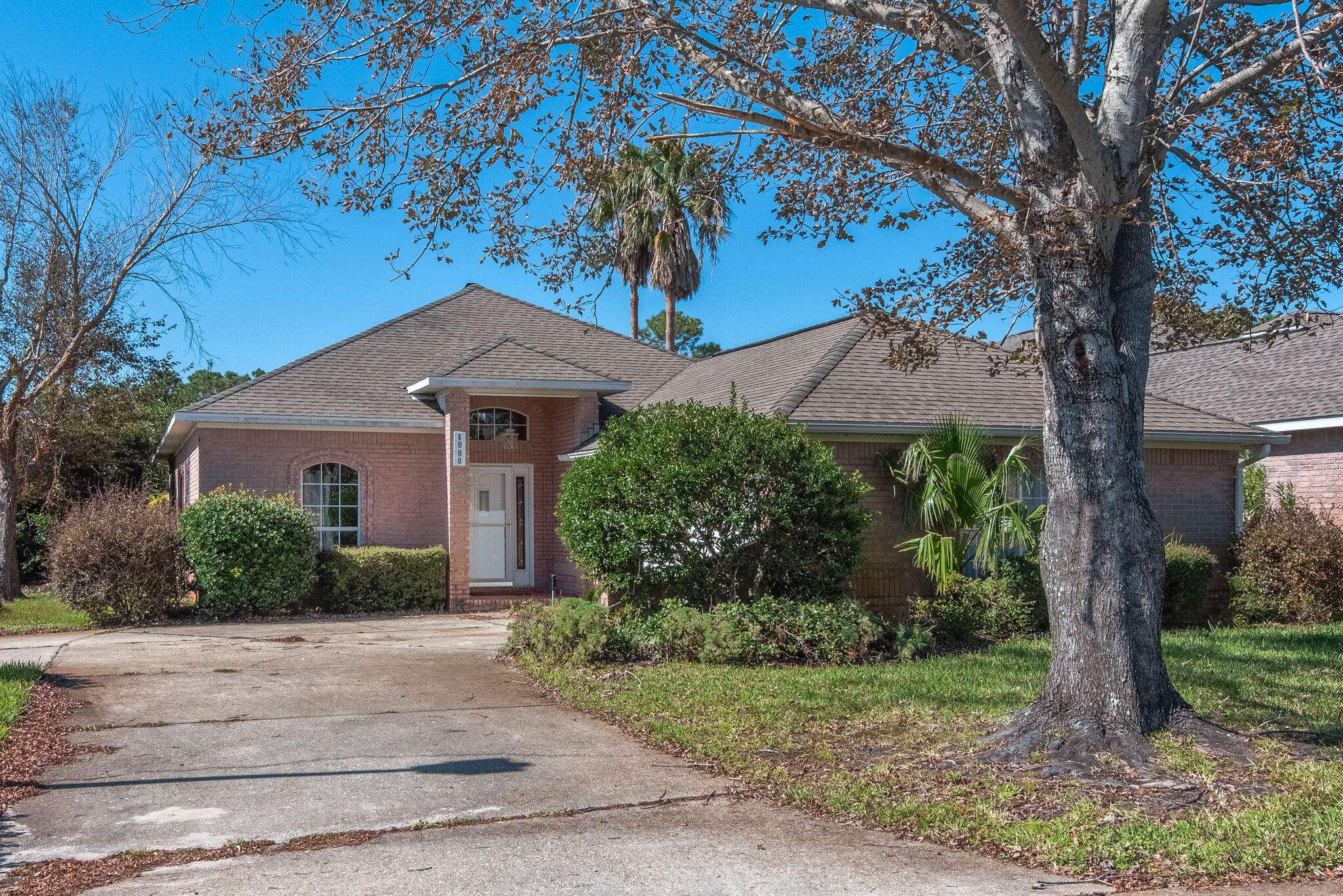 Gulf Breeze, FL 32563,4000 Longwood Circle