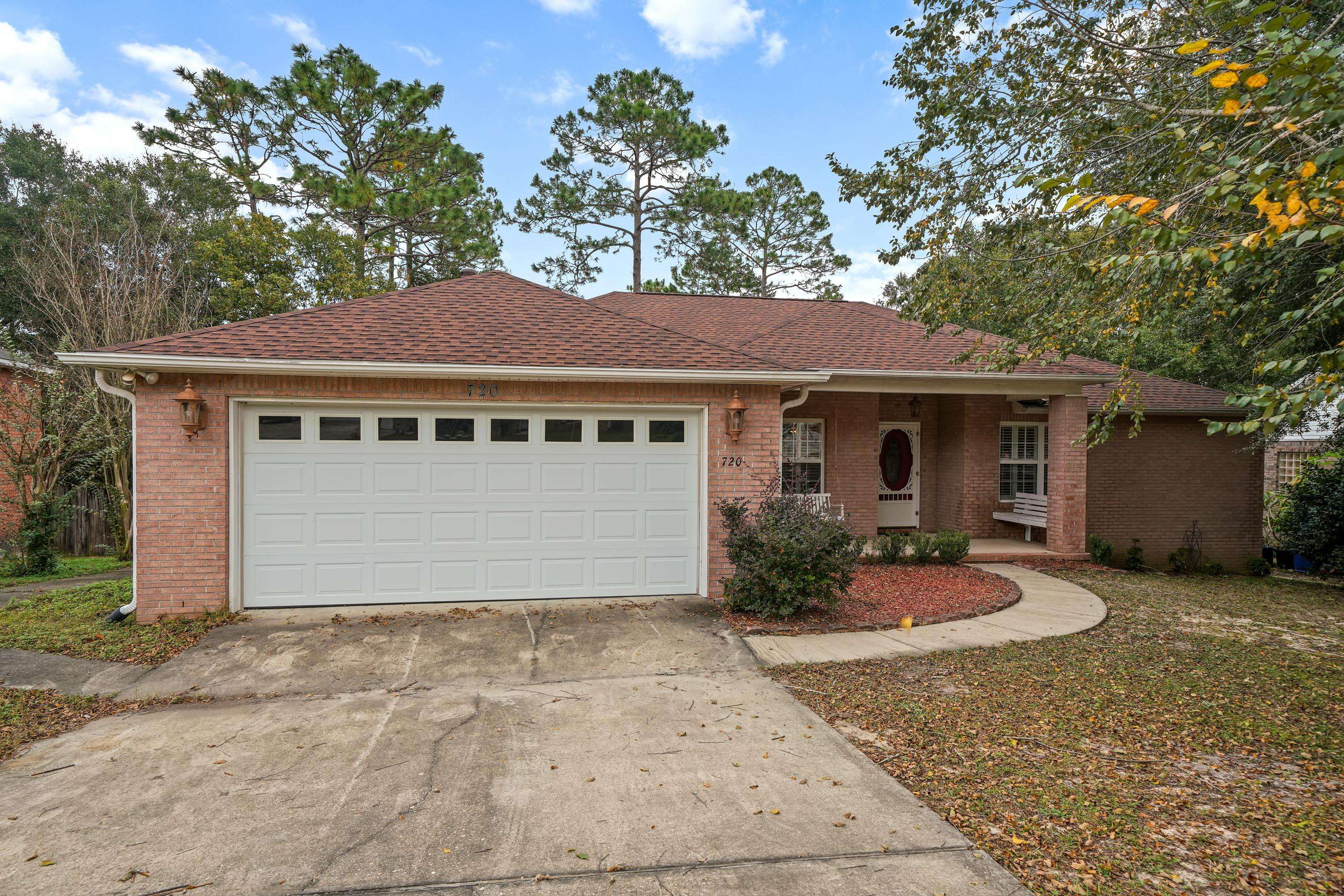 Crestview, FL 32539,720 Riva Ridge Drive