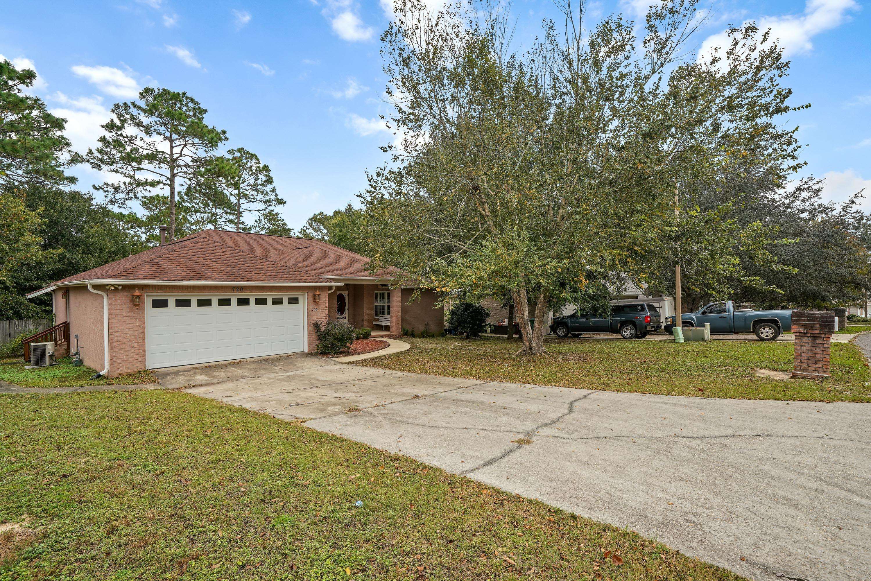 Crestview, FL 32539,720 Riva Ridge Drive