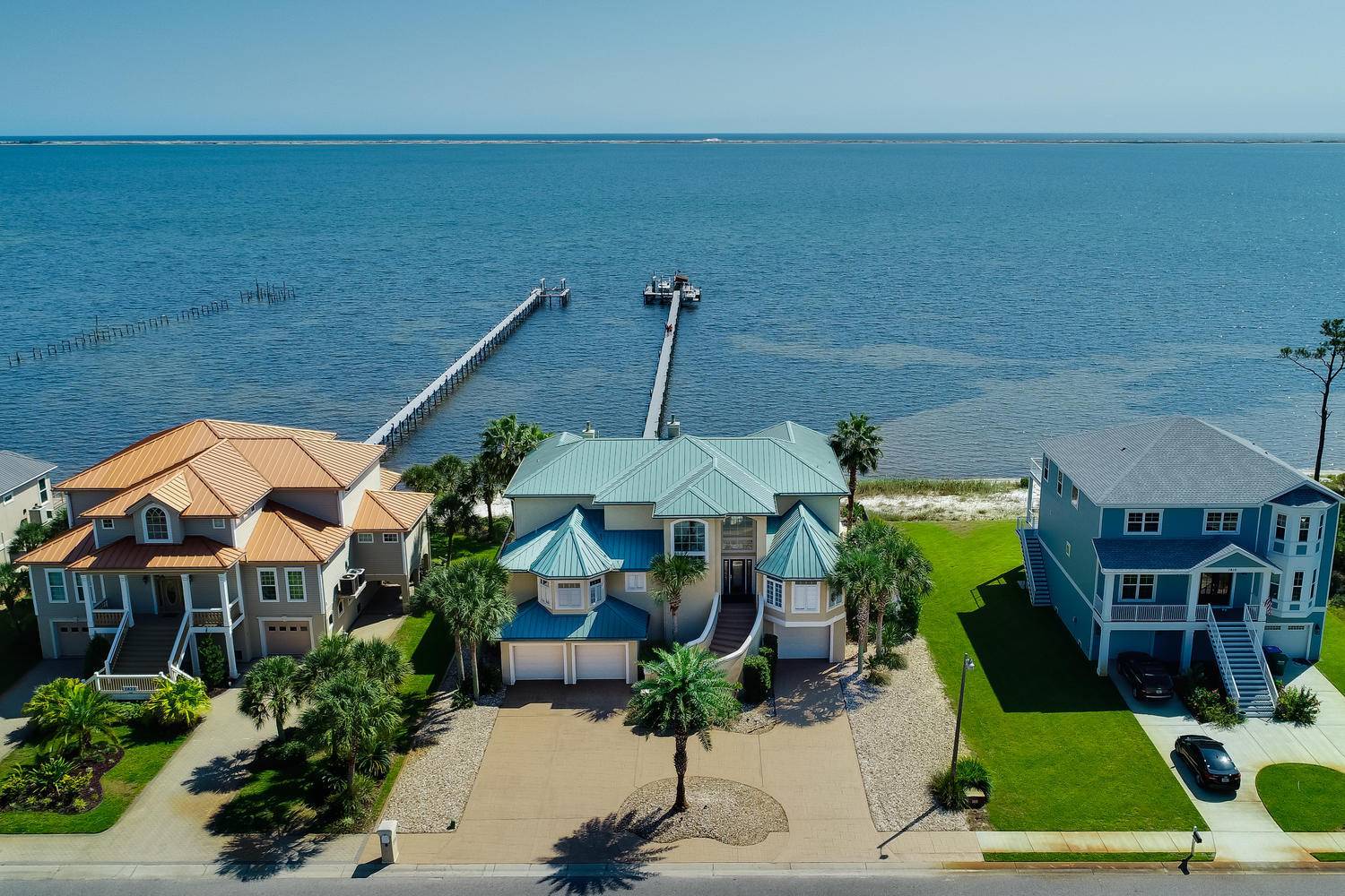 Gulf Breeze, FL 32563,1616 Winding Shore Drive