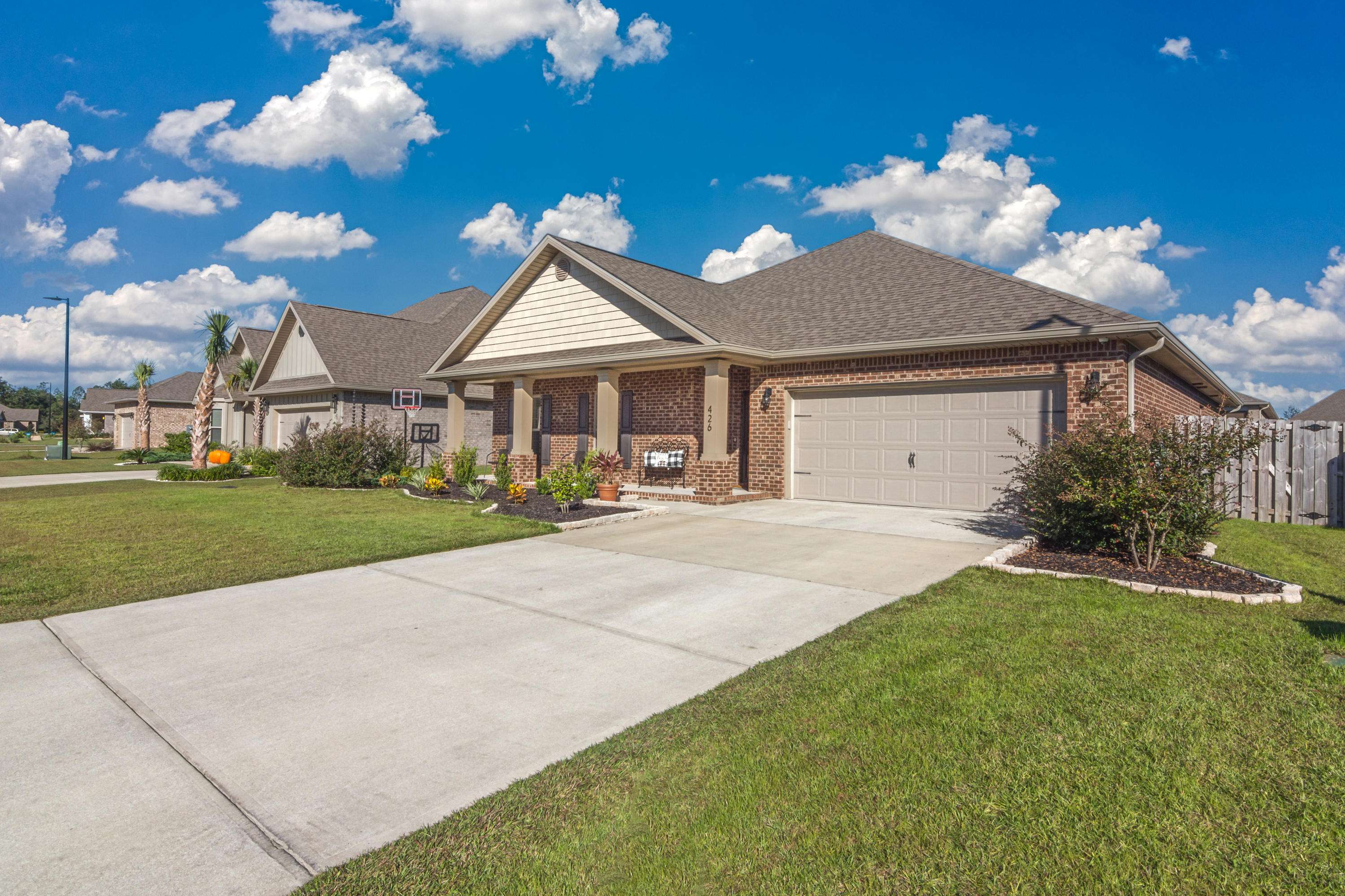 Crestview, FL 32539,426 Chickadee Street