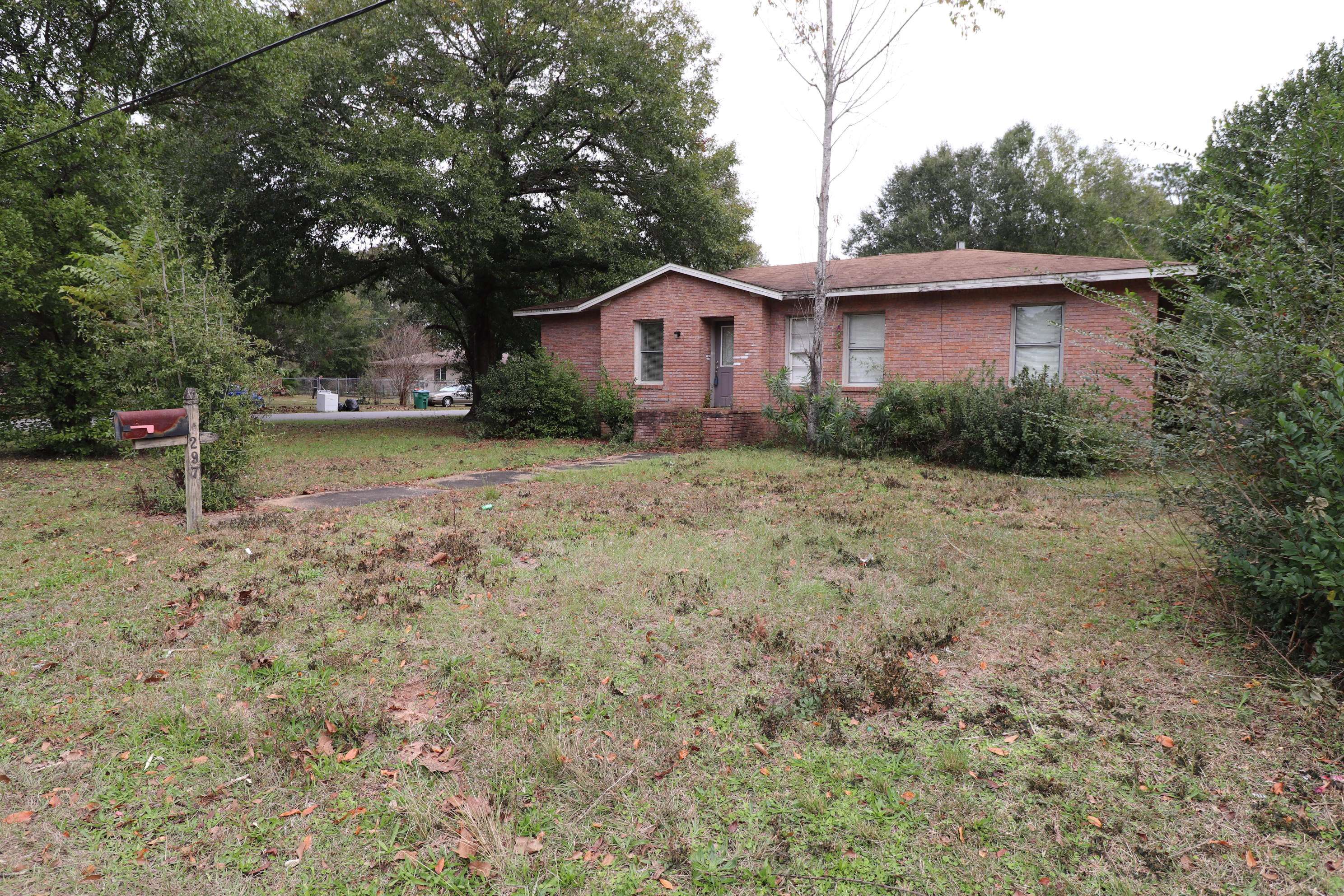 Crestview, FL 32536,297 Anderson Street