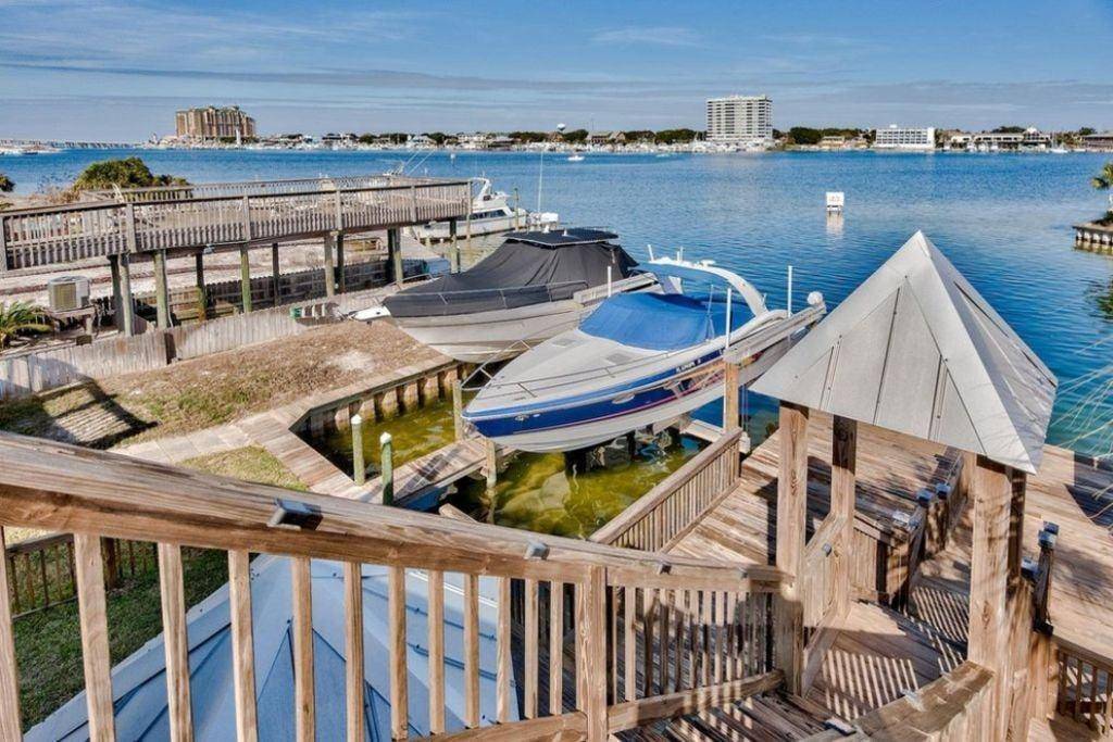 Destin, FL 32541,415 Gulf Shore Drive  #UNIT 9