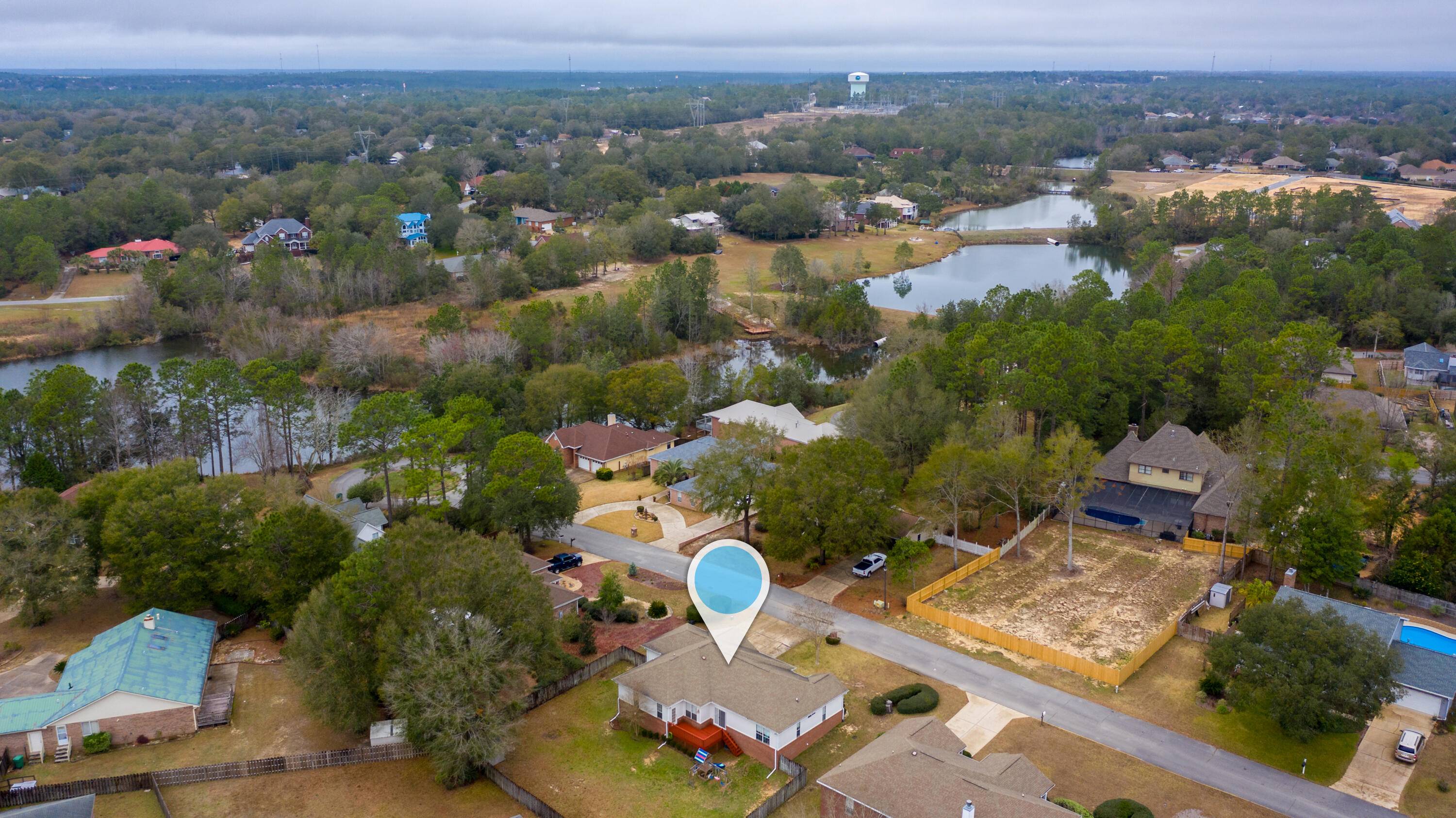 Crestview, FL 32539,605 W Lynn Brook