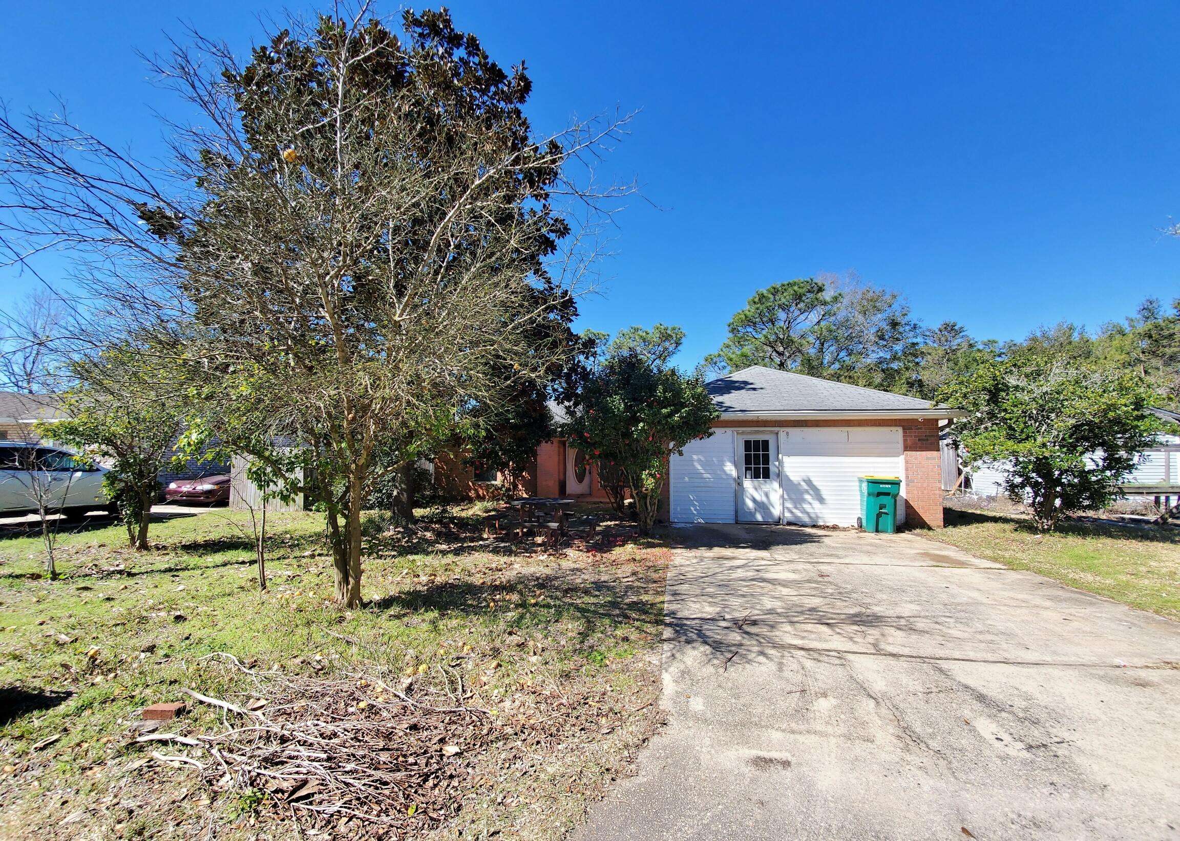 Mary Esther, FL 32569,125 Castle Road