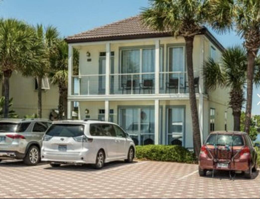 Destin, FL 32541,3551 Scenic Highway 98  #4