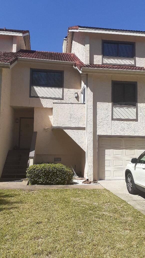 Niceville, FL 32578,6 Marina Cove Drive  #6