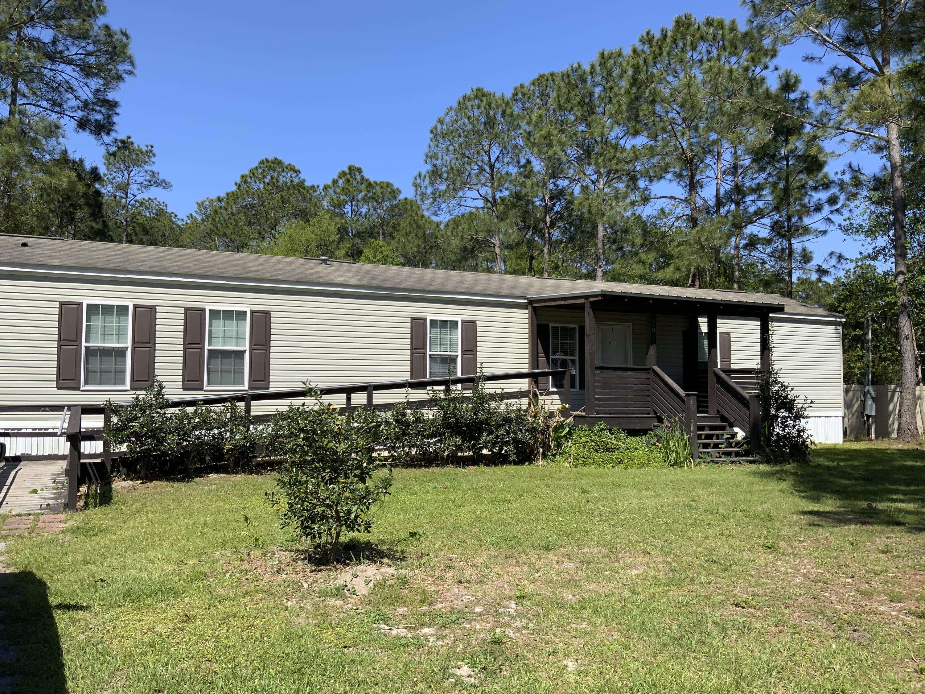Santa Rosa Beach, FL 32459,101 Holly Pines Circle