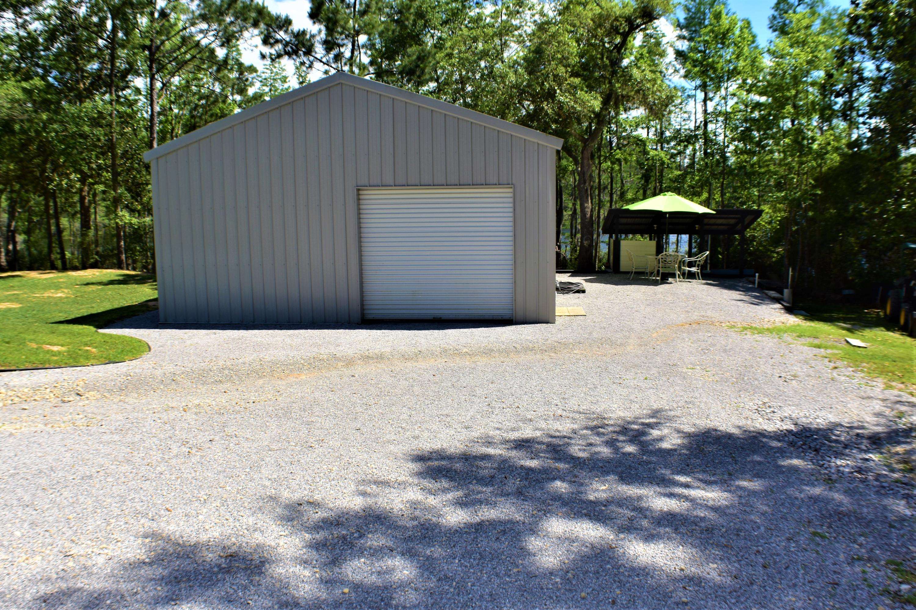 Chipley, FL 32428,1377 Butterfield Drive