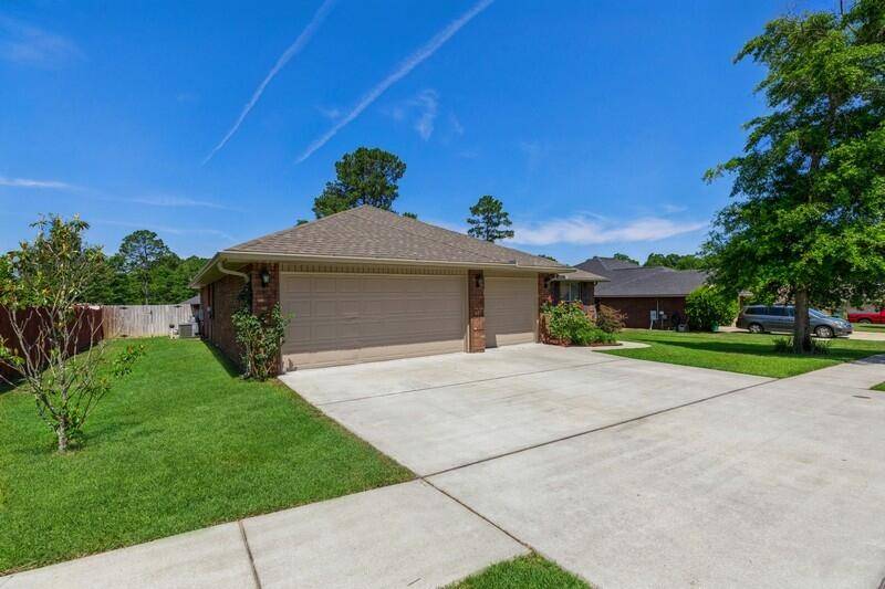 Crestview, FL 32536,2345 Genevieve Way