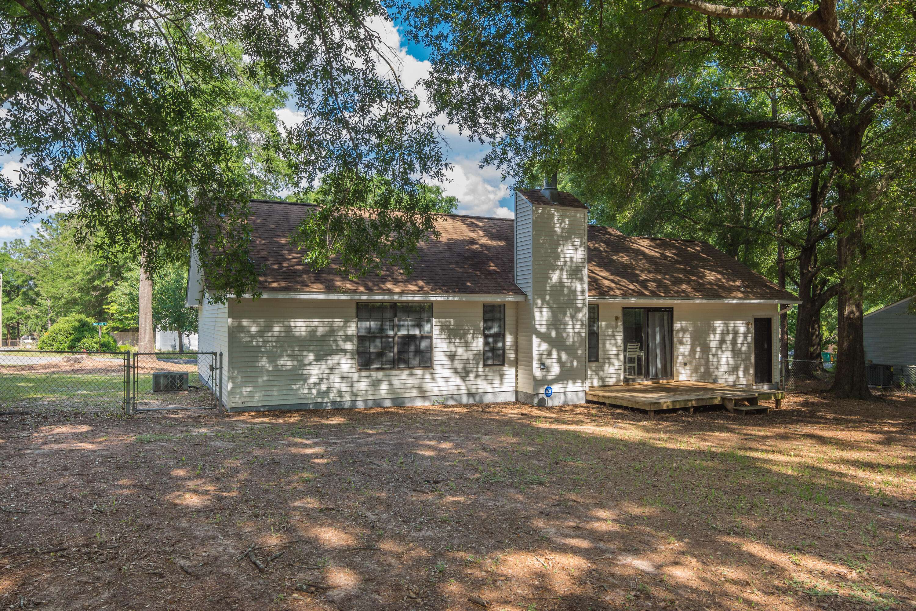 Crestview, FL 32536,2500 Sunset Drive