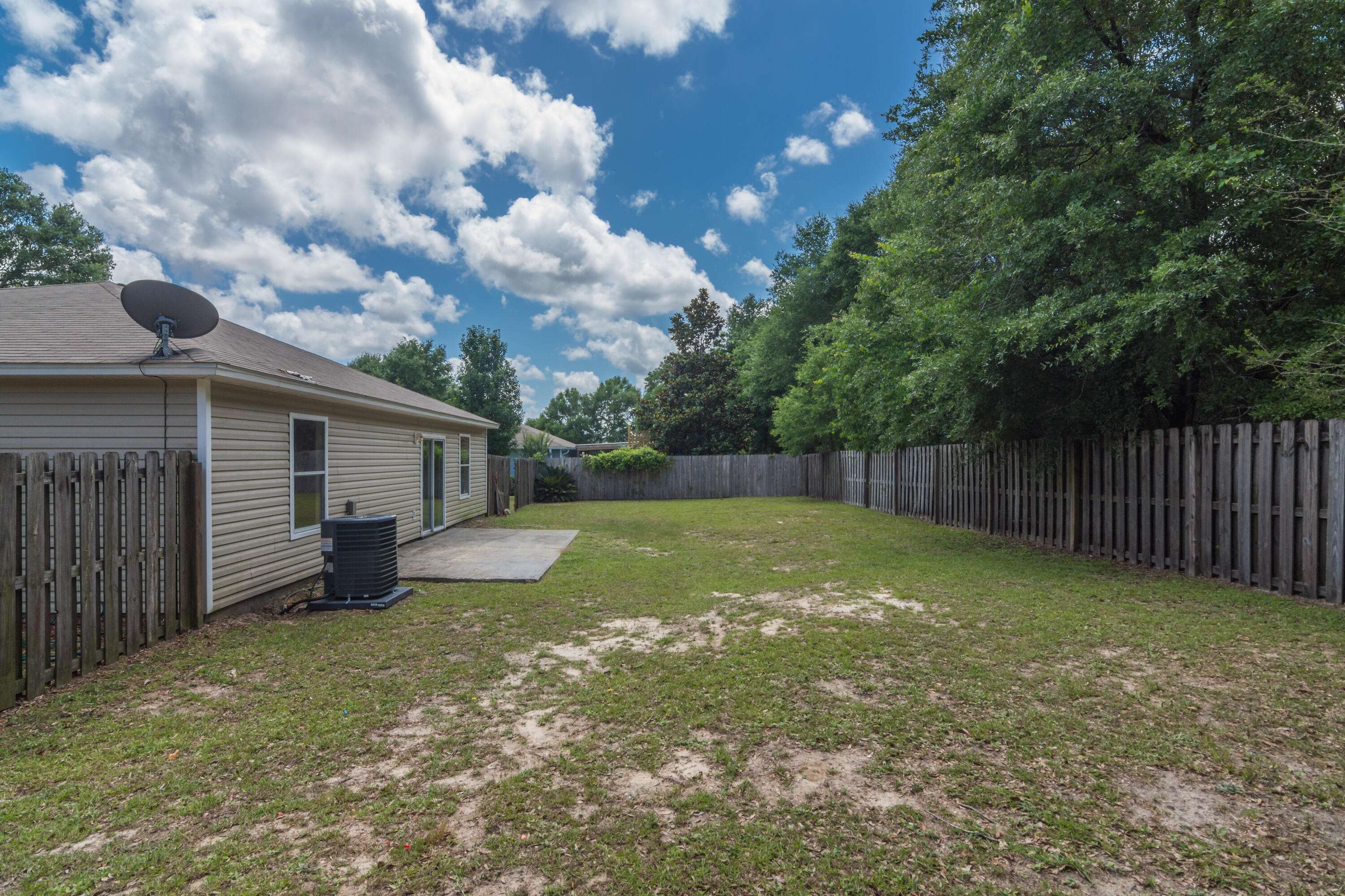 Crestview, FL 32536,104 Cabana Way