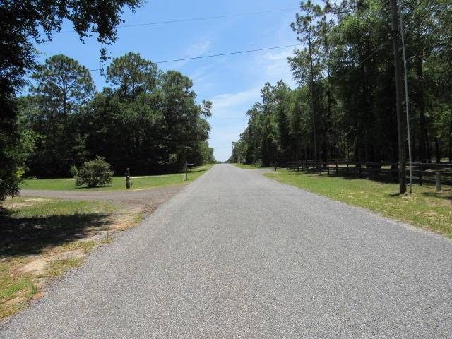 Baker, FL 32531,2.42 Country Living Road