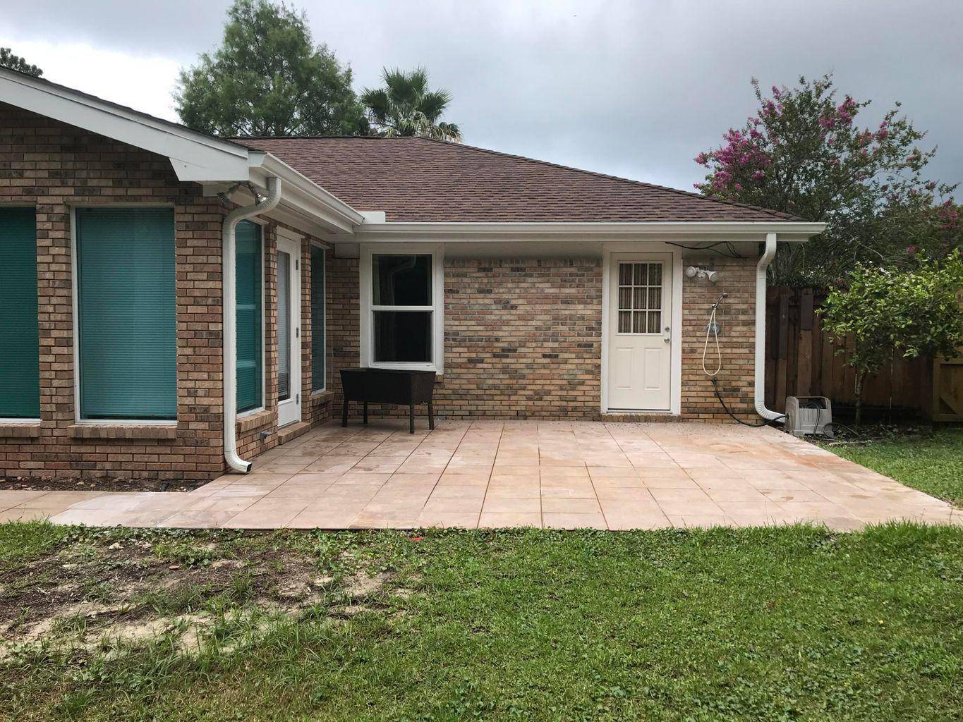 Mary Esther, FL 32569,106 Long Pointe Drive