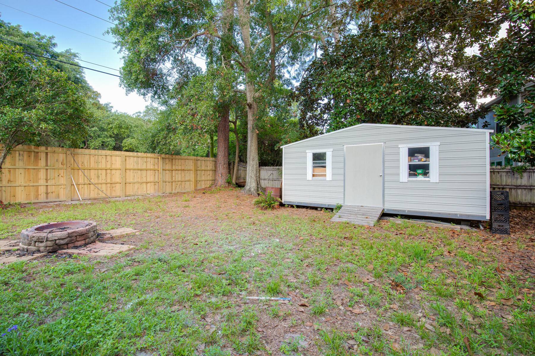 Mary Esther, FL 32569,1 James Place