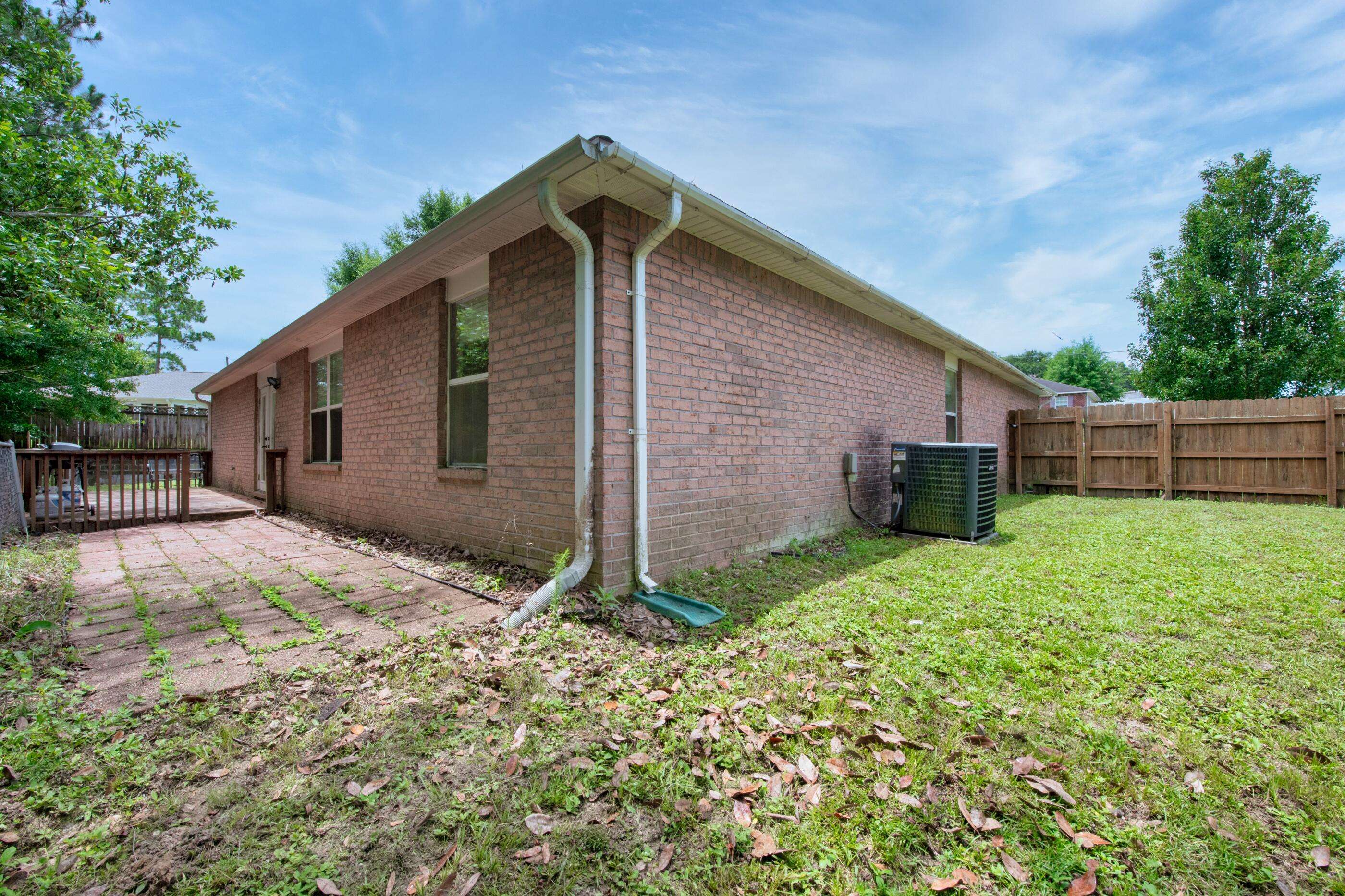 Crestview, FL 32536,414 Hatchee Drive