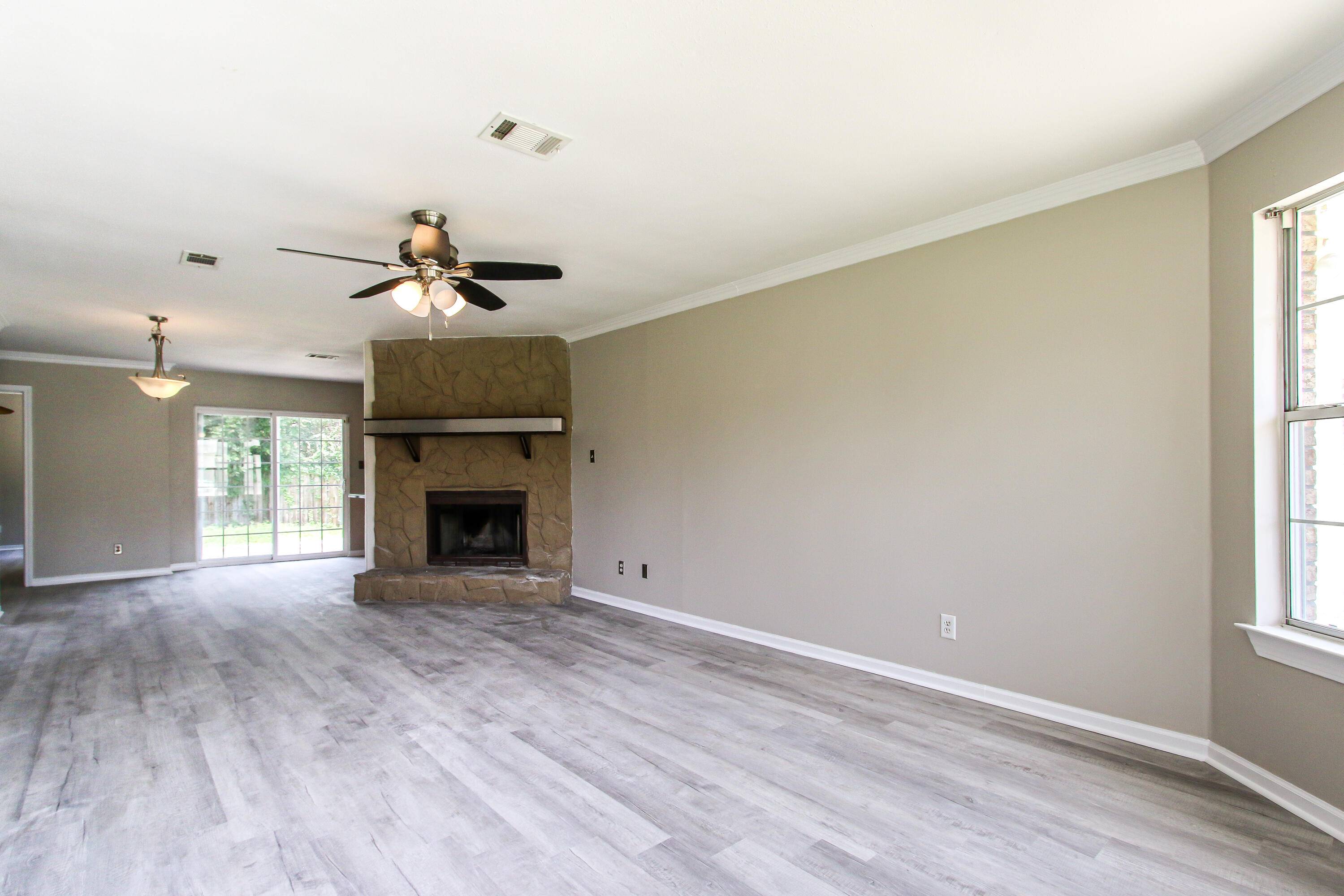 Mary Esther, FL 32569,483 Managua Way