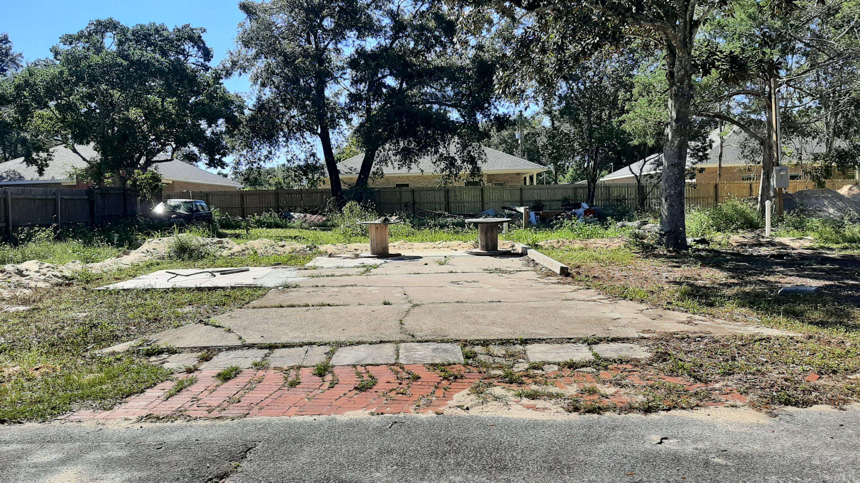 Mary Esther, FL 32569,519 Friendship Road