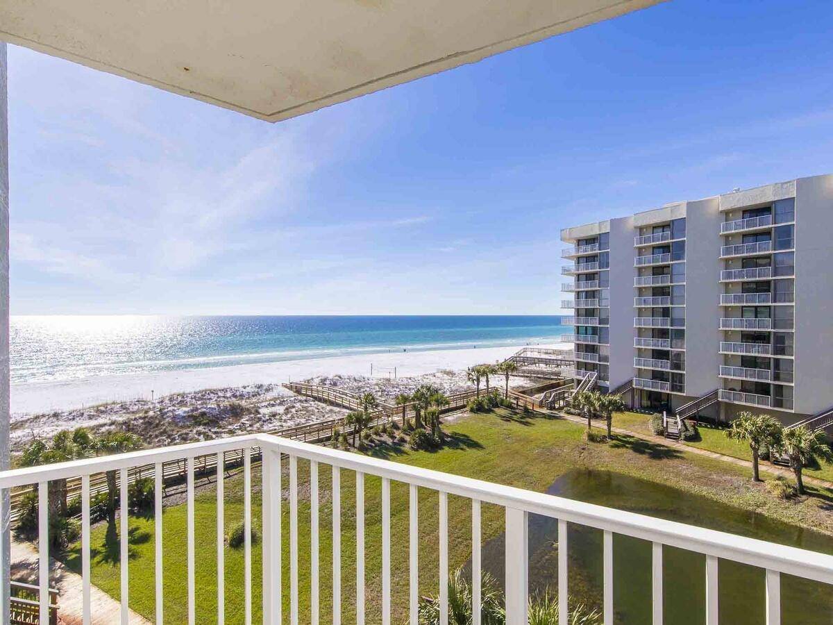 Miramar Beach, FL 32550,114 Mainsail Drive  #146