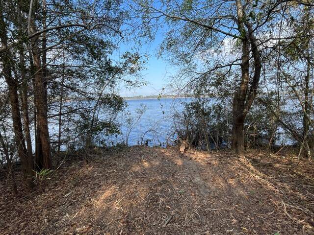 Milton, FL 32583,4400 Garcon Point Road