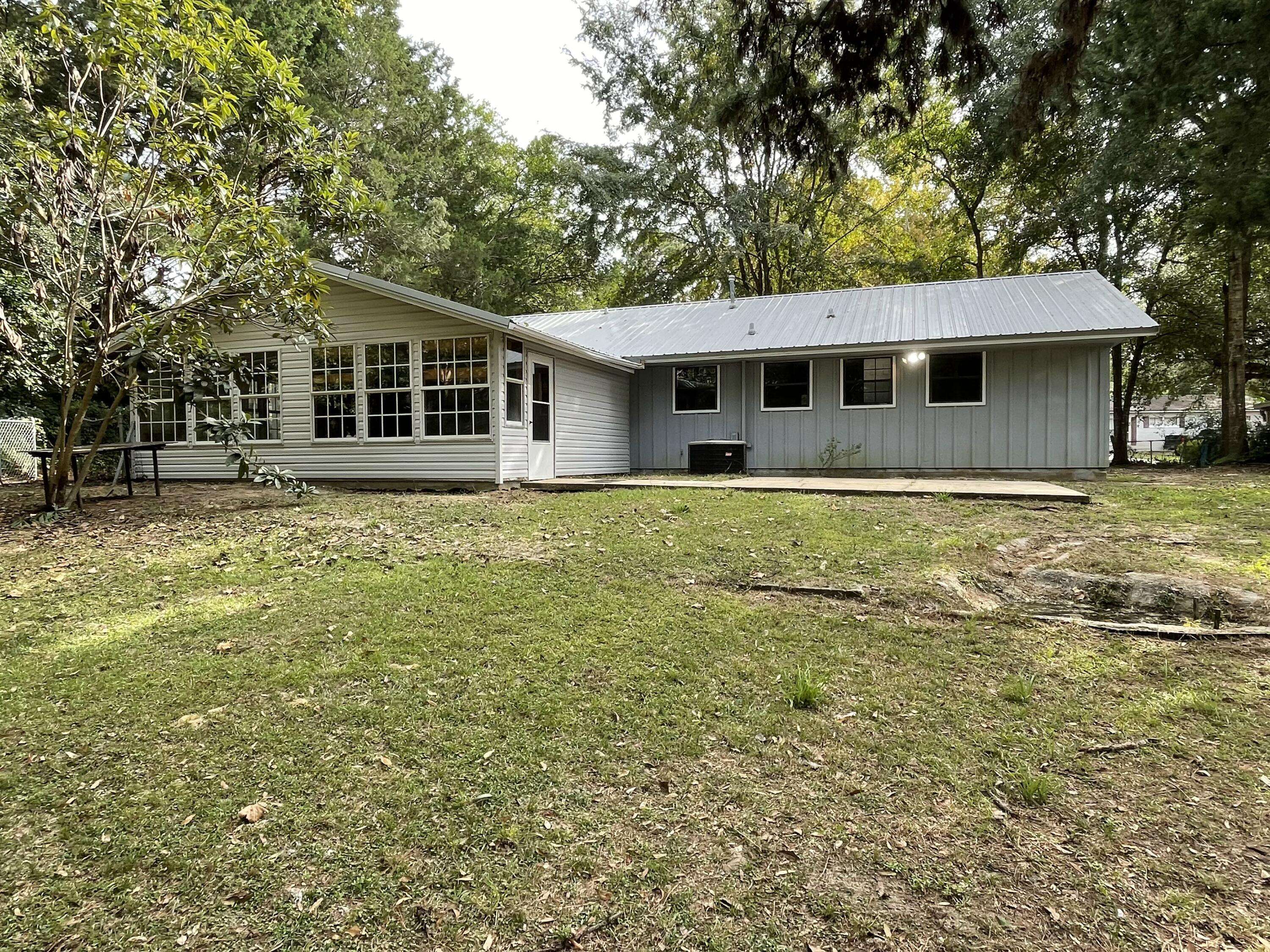 Crestview, FL 32536,329 Panama Drive