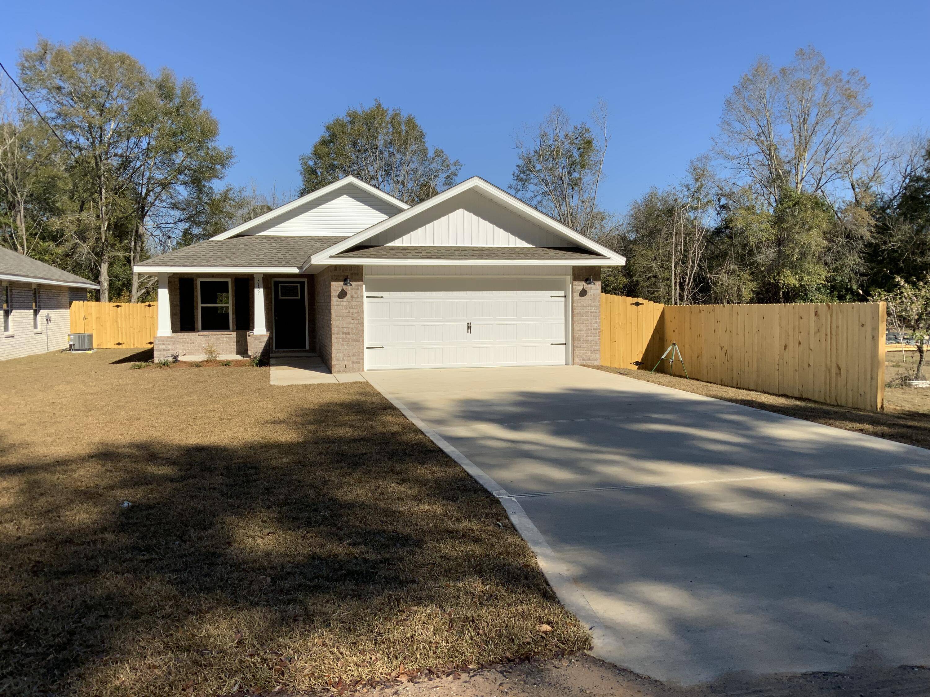 Crestview, FL 32539,3154 Maple Street