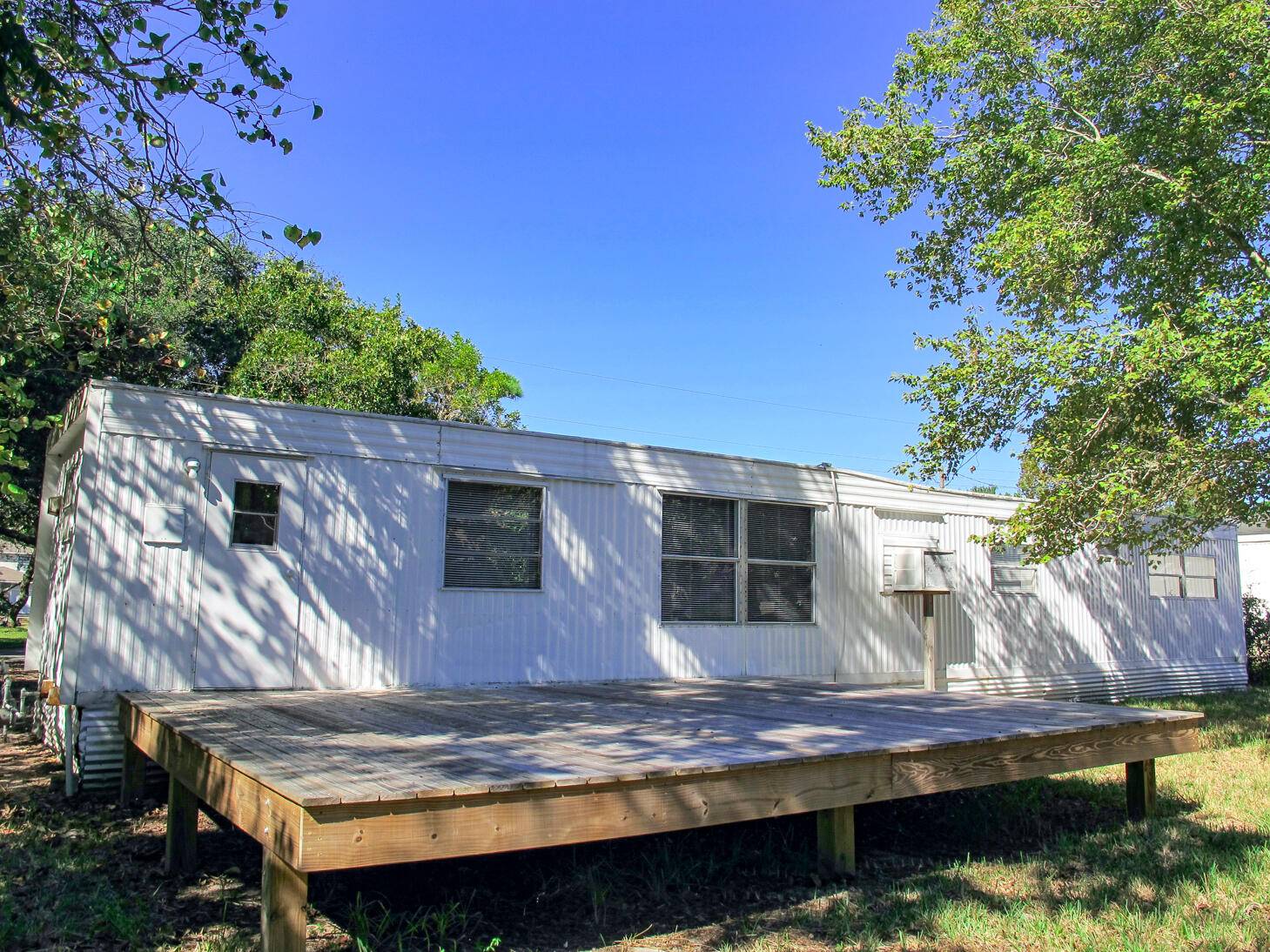 Mary Esther, FL 32569,214 Starfish Road