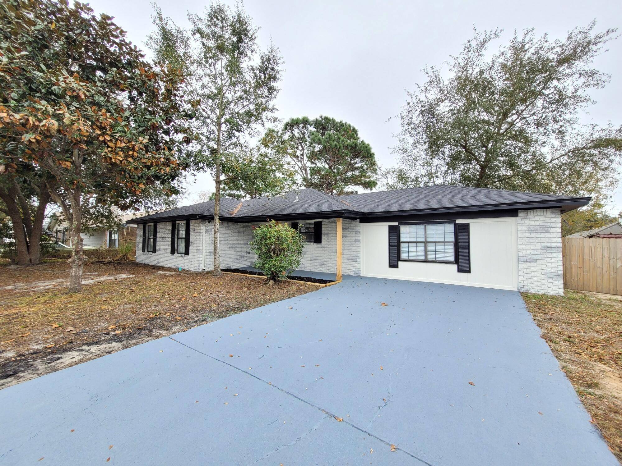 Mary Esther, FL 32569,419 Fleetwood Drive