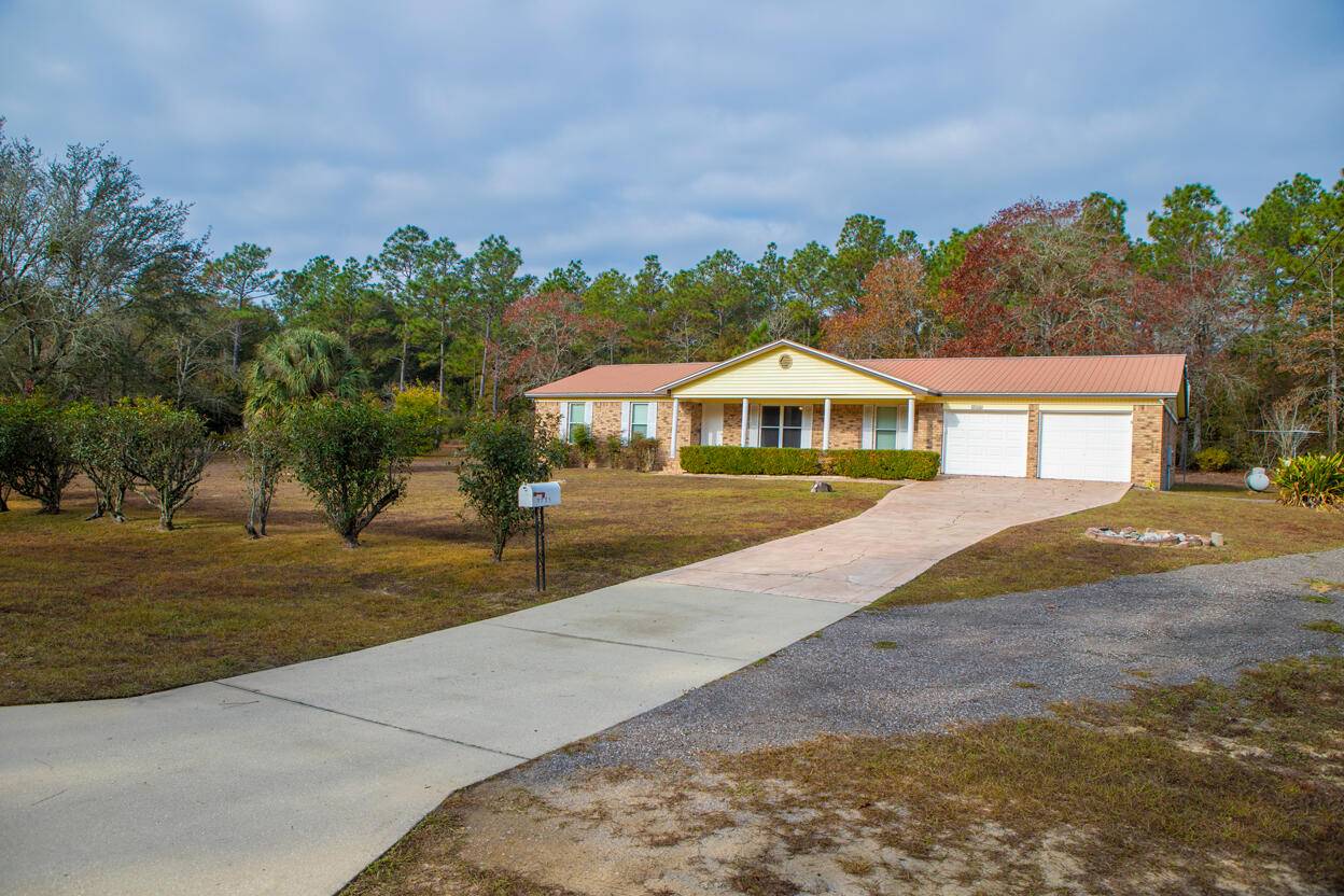 Holt, FL 32564,4753 Wilkerson Bluff Road