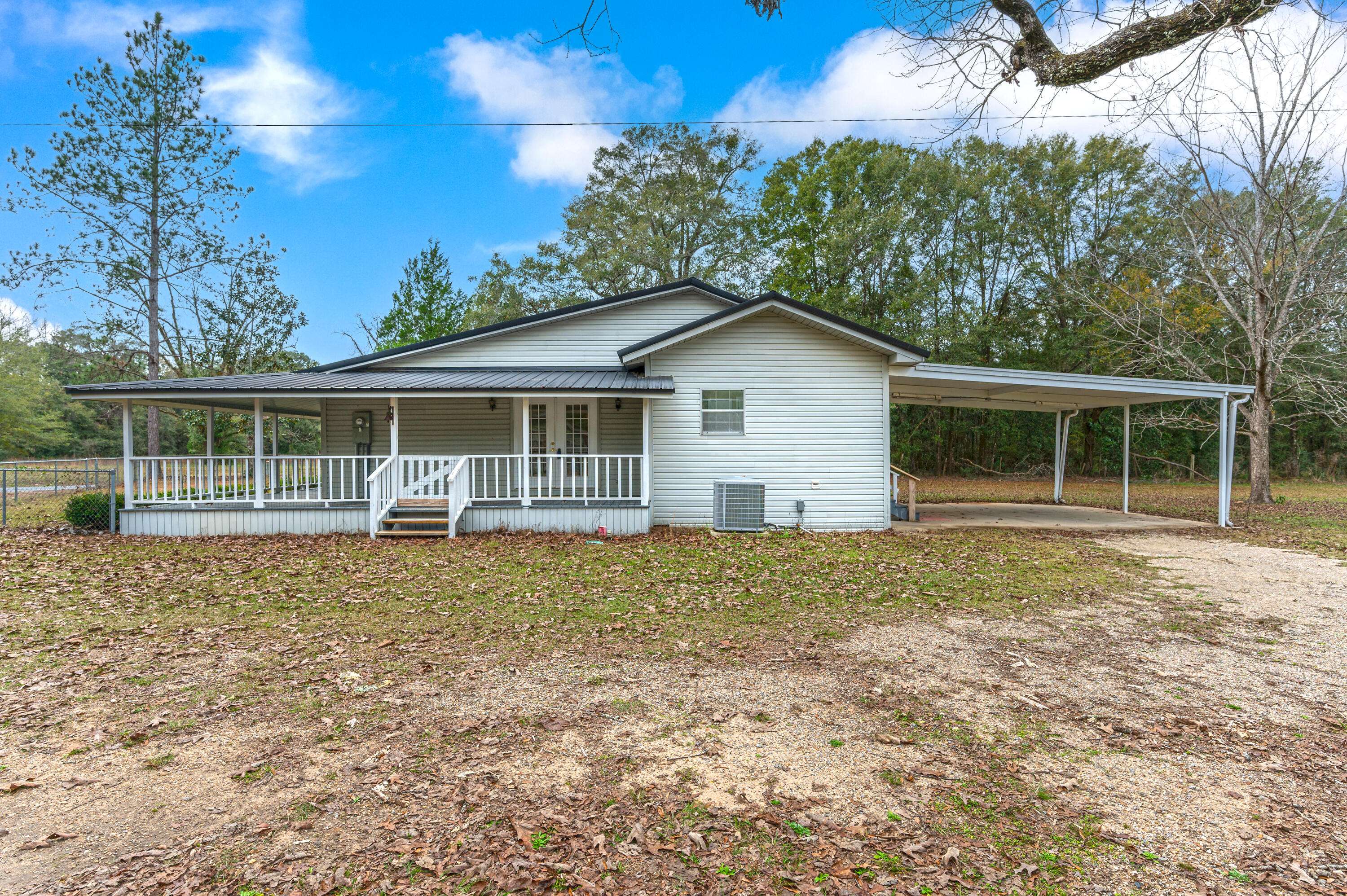 Baker, FL 32531,6433 Old River Road