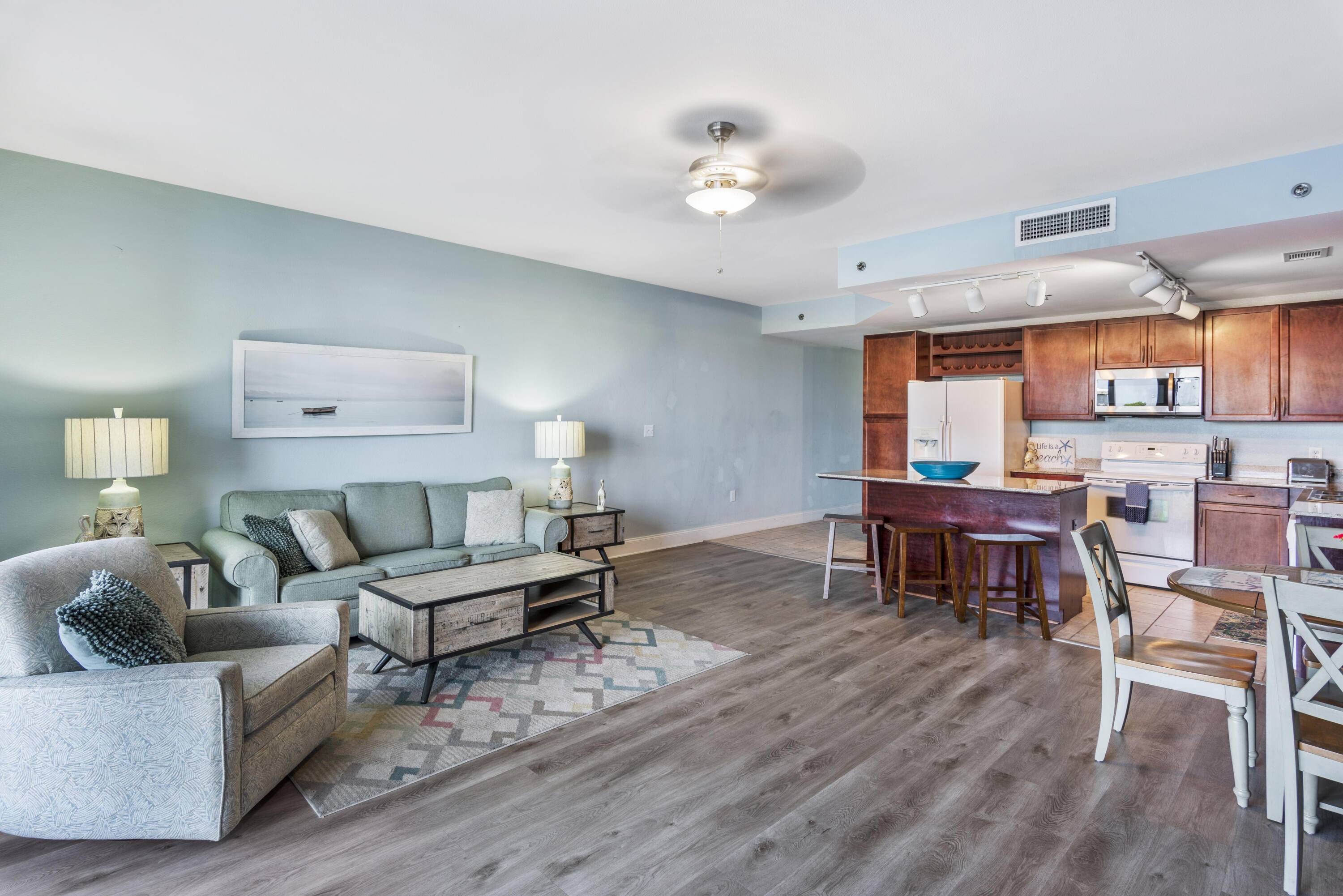 Panama City Beach, FL 32408,9860 S Thomas Drive  #UNIT 215