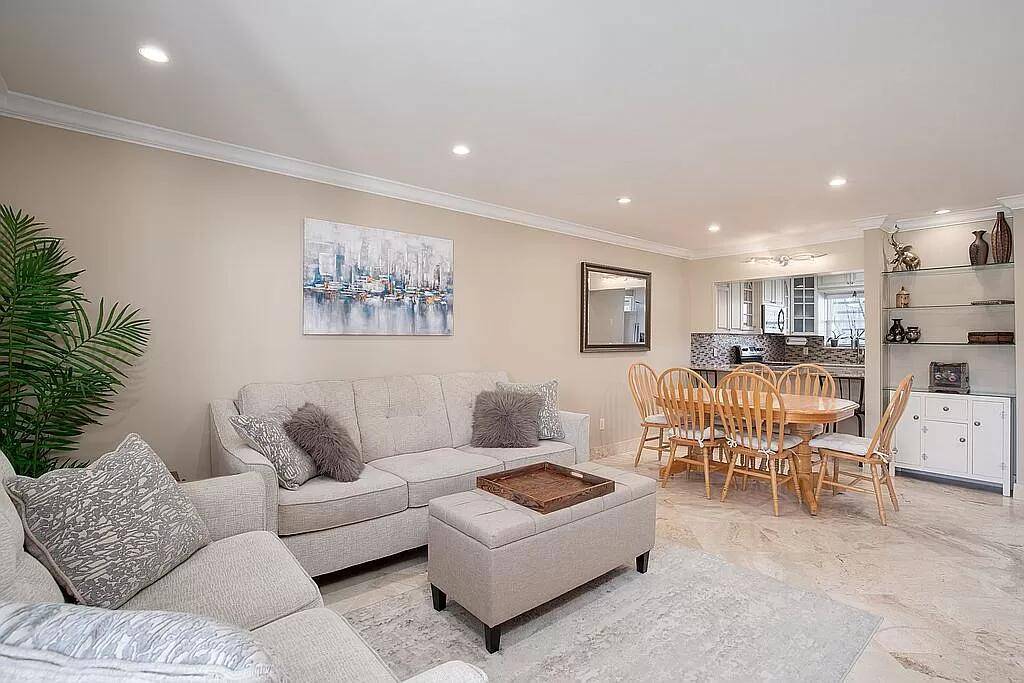 Fort Walton Beach, FL 32548,330 Bluefish Drive  #UNIT 105