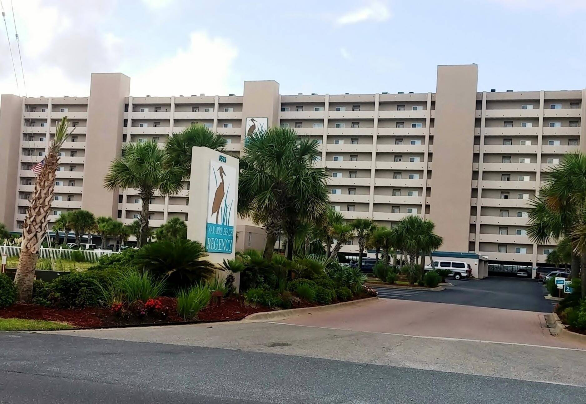 Navarre, FL 32566,8525 Gulf Boulevard  #APT 204