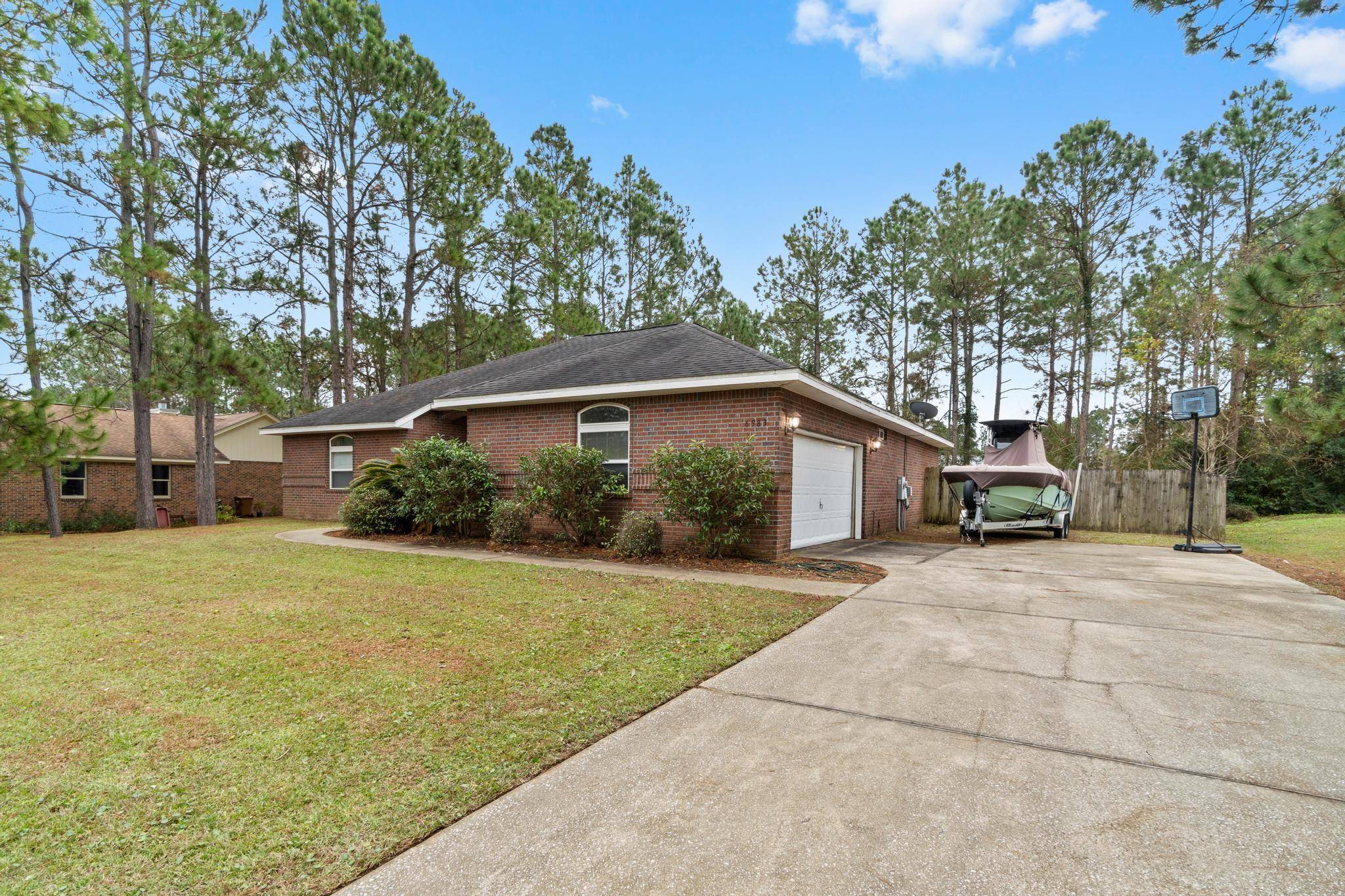 Navarre, FL 32566,6983 Snug Waters Road