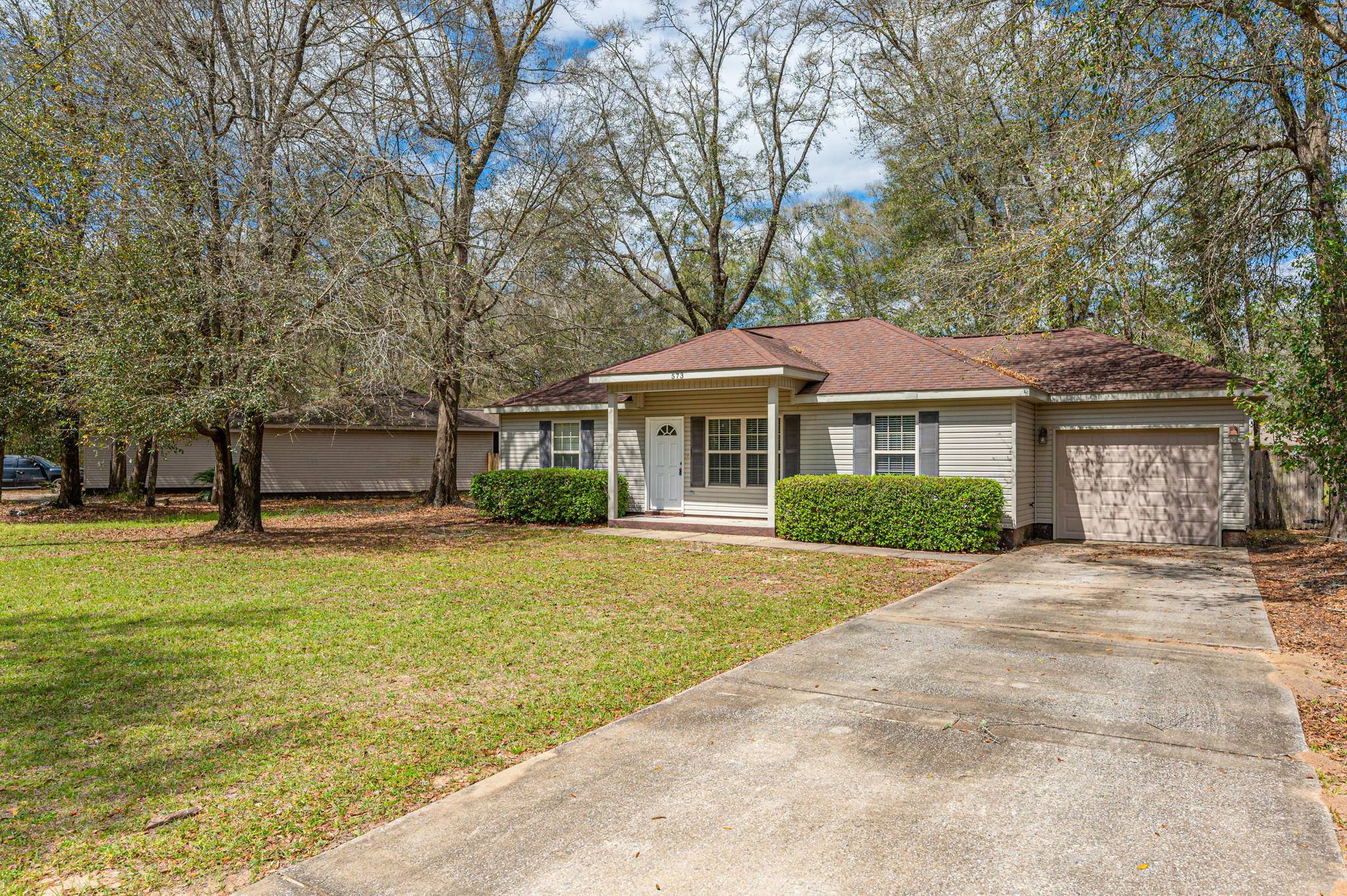 Holt, FL 32564,573 Third Avenue