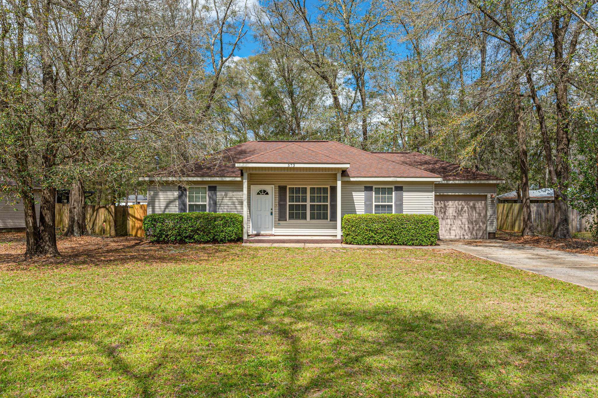 Holt, FL 32564,573 Third Avenue