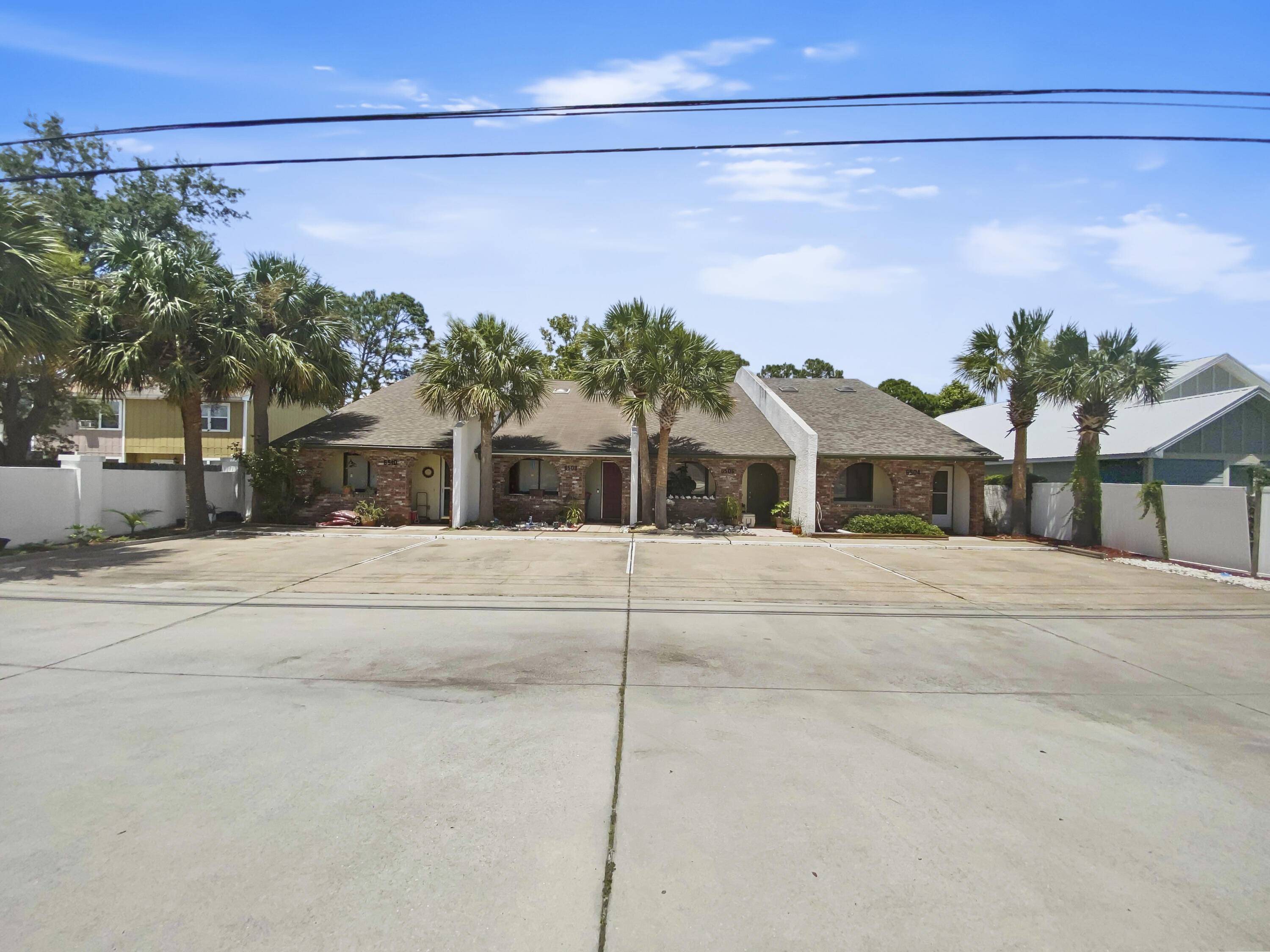 Panama City Beach, FL 32408,6504 N Lagoon Drive