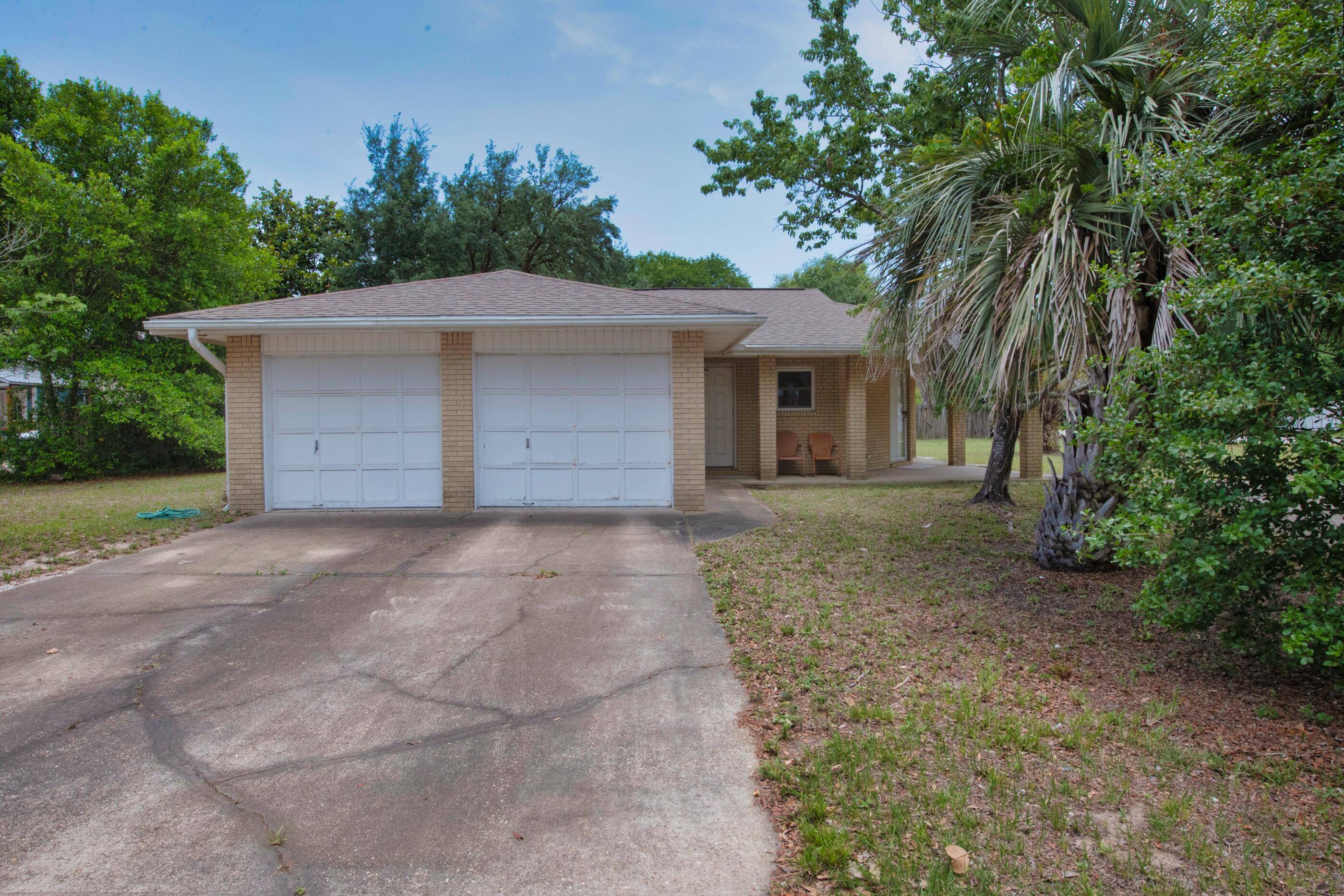 Navarre, FL 32566,1816 Bluetip Drive