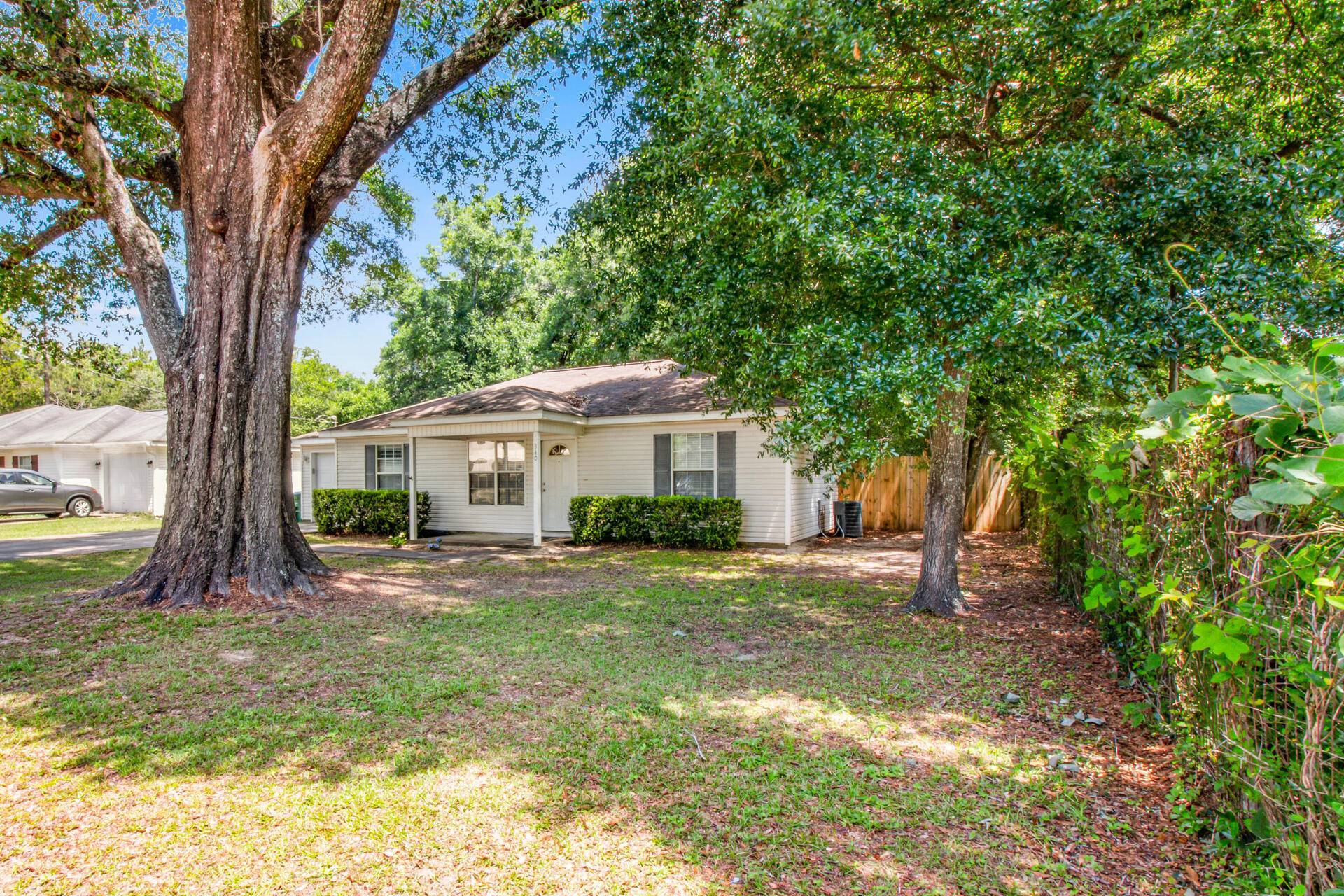 Crestview, FL 32536,340 W 1st Avenue